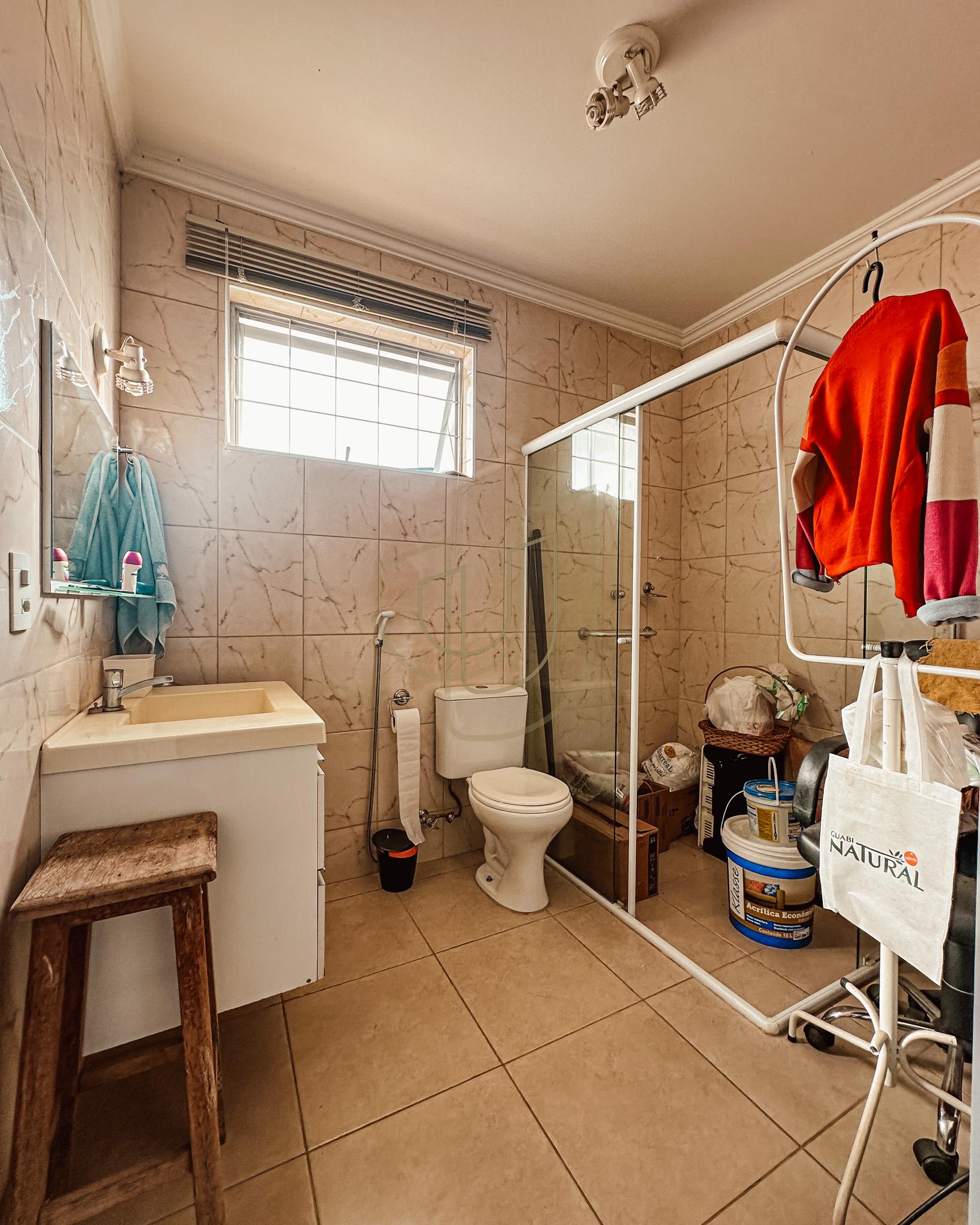 Casa T&eacute;rrea com 5 Dormit&oacute;rios no Jardim Esplanada - S&atilde;o Jos&eacute; dos Campos/SP  São José dos Campos - 