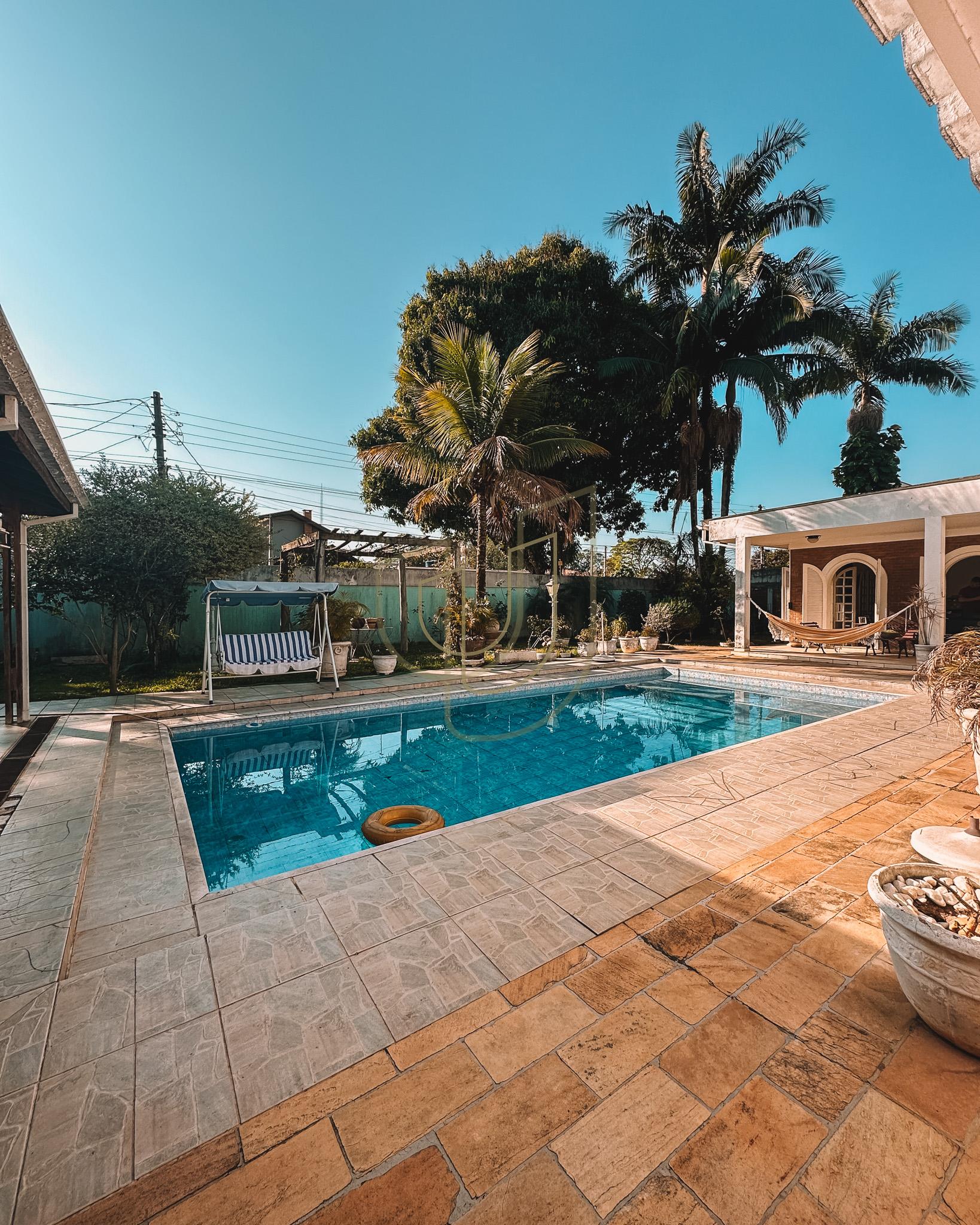 Casa T&eacute;rrea com 5 Dormit&oacute;rios no Jardim Esplanada - S&atilde;o Jos&eacute; dos Campos/SP  São José dos Campos - 