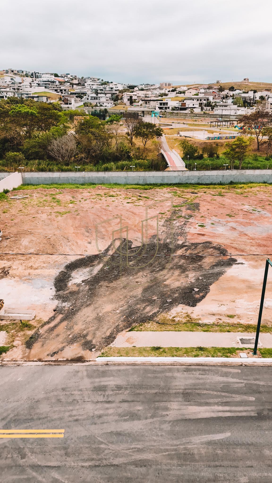 Terreno de 833,5 m&sup2; no Jardins das Na&ccedil;&otilde;es - S&atilde;o Jos&eacute; dos Campos/SP  São José dos Campos - 