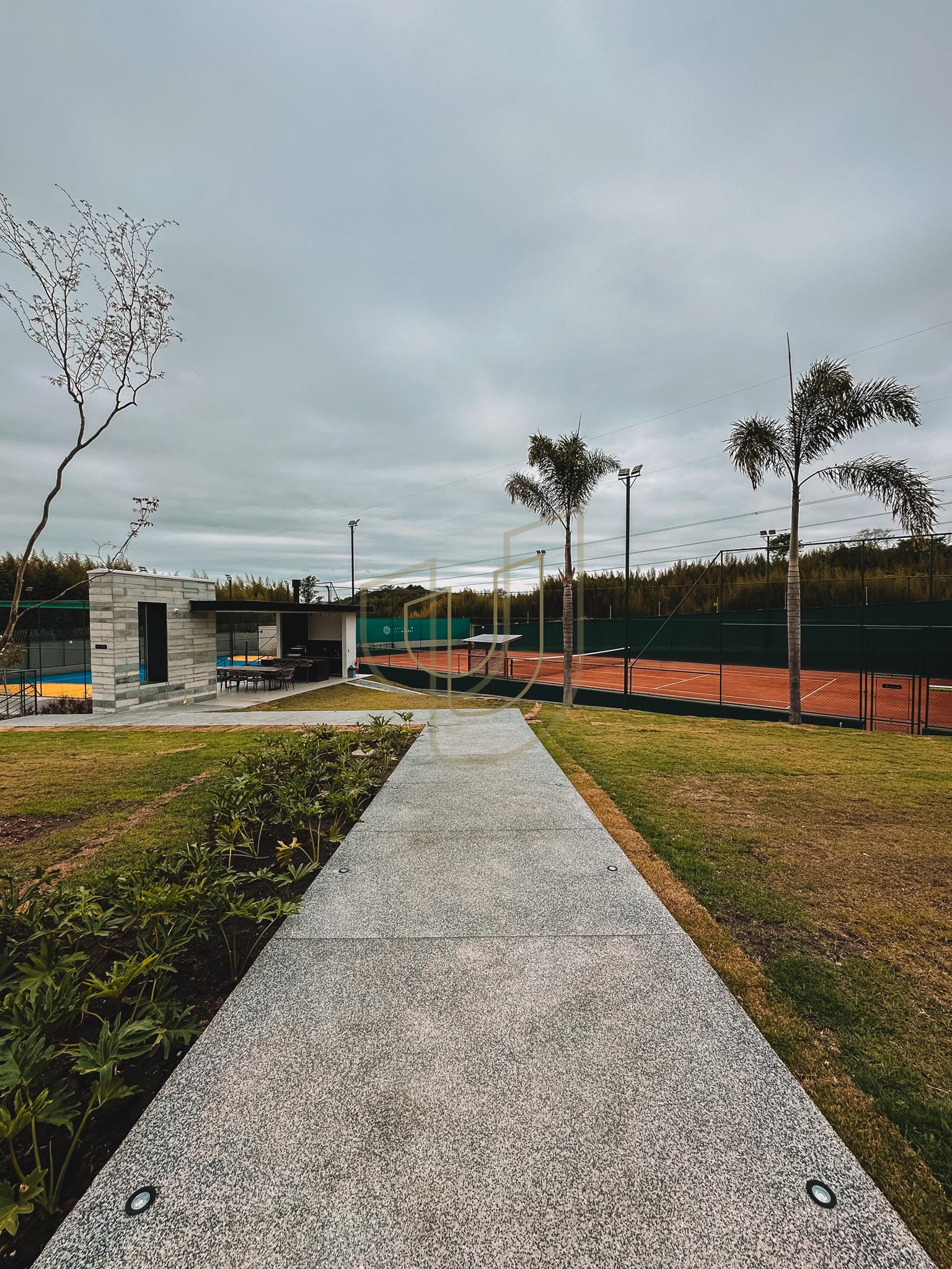 Terreno de 866 m&sup2; no Jardins das Na&ccedil;&otilde;es - S&atilde;o Jos&eacute; dos Campos/SP  São José dos Campos - 