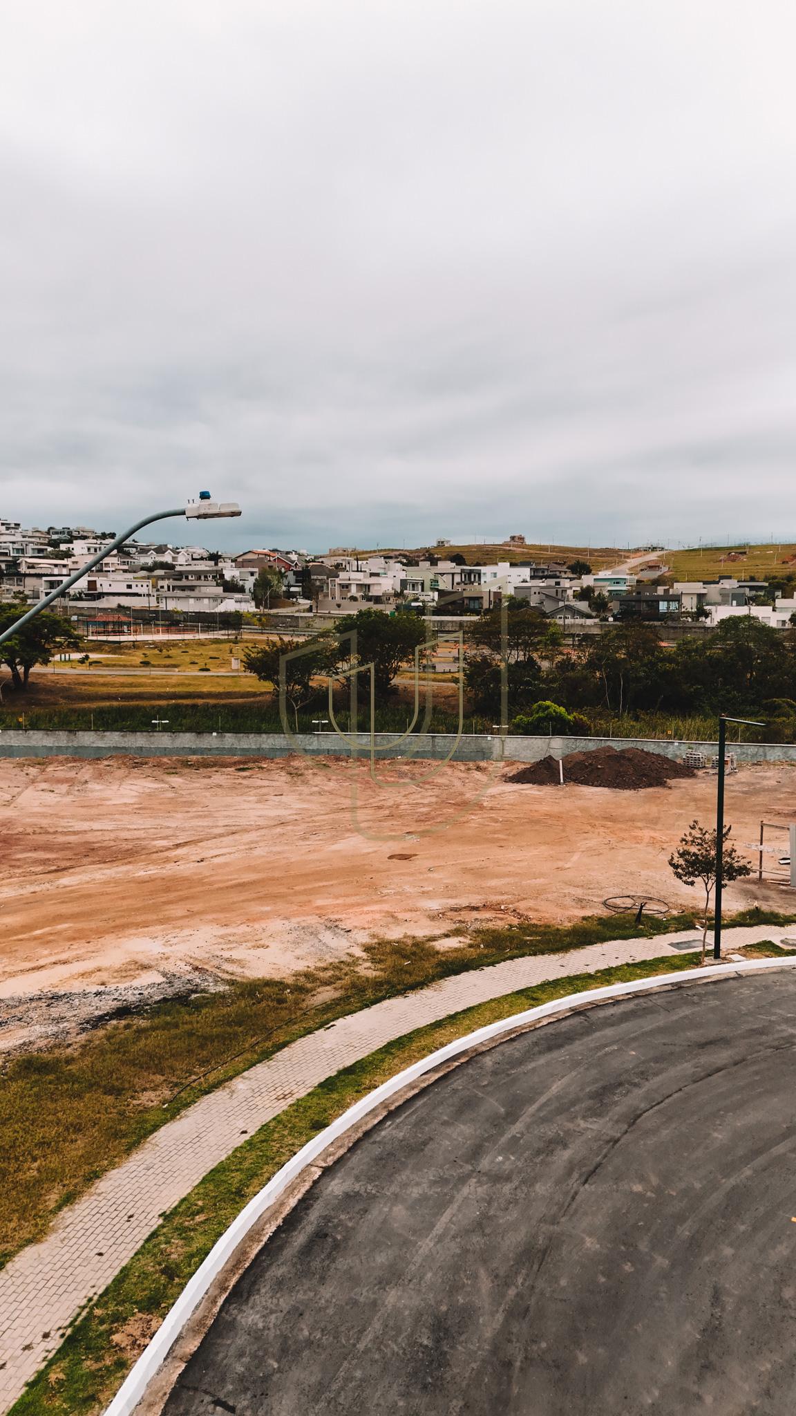 Terreno de 705 m&sup2; no Jardins das Na&ccedil;&otilde;es - S&atilde;o Jos&eacute; dos Campos/SP  São José dos Campos - 