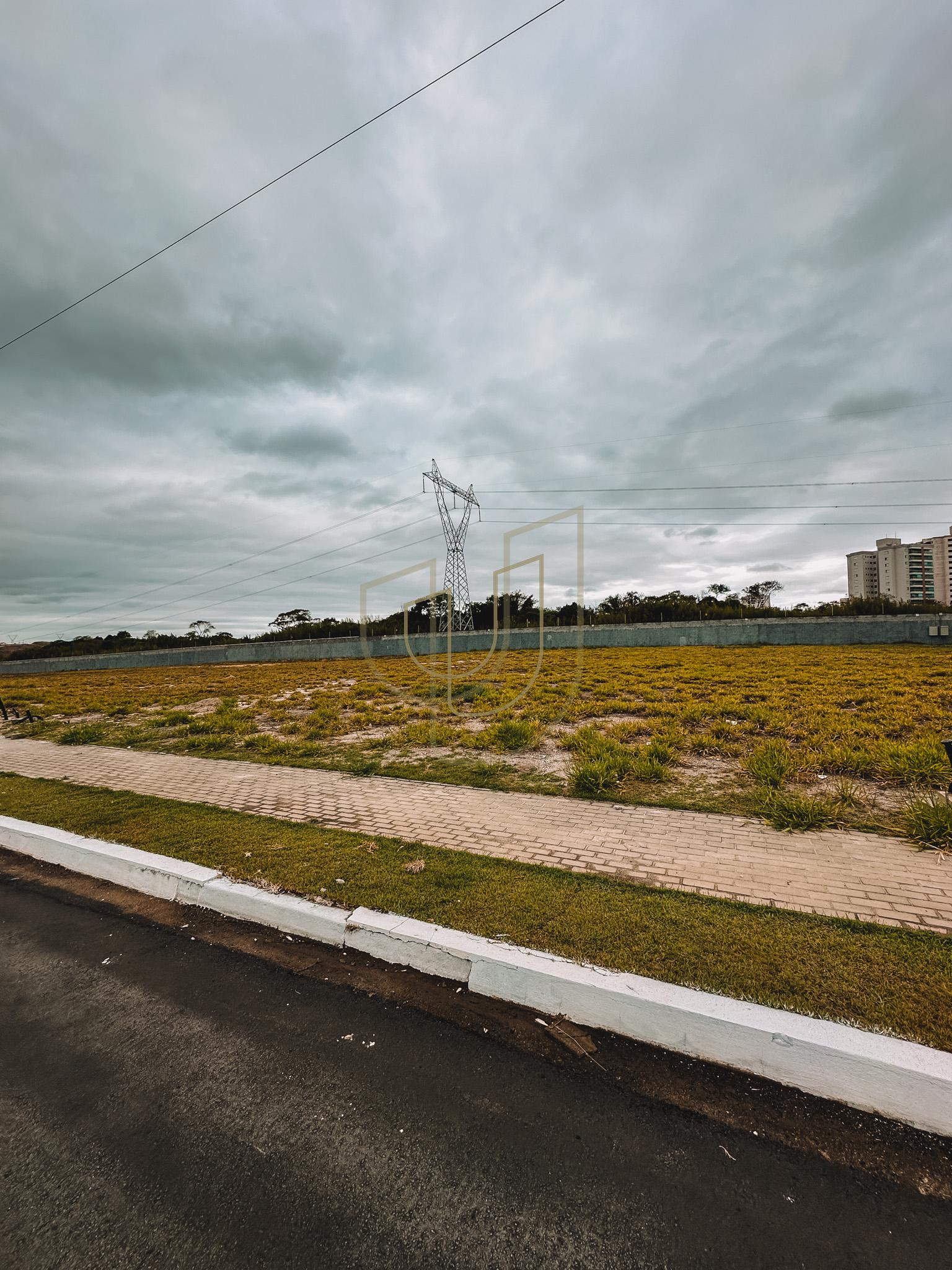 Terreno de 825 m&sup2; no Jardins das Na&ccedil;&otilde;es - S&atilde;o Jos&eacute; dos Campos/SP  São José dos Campos - 