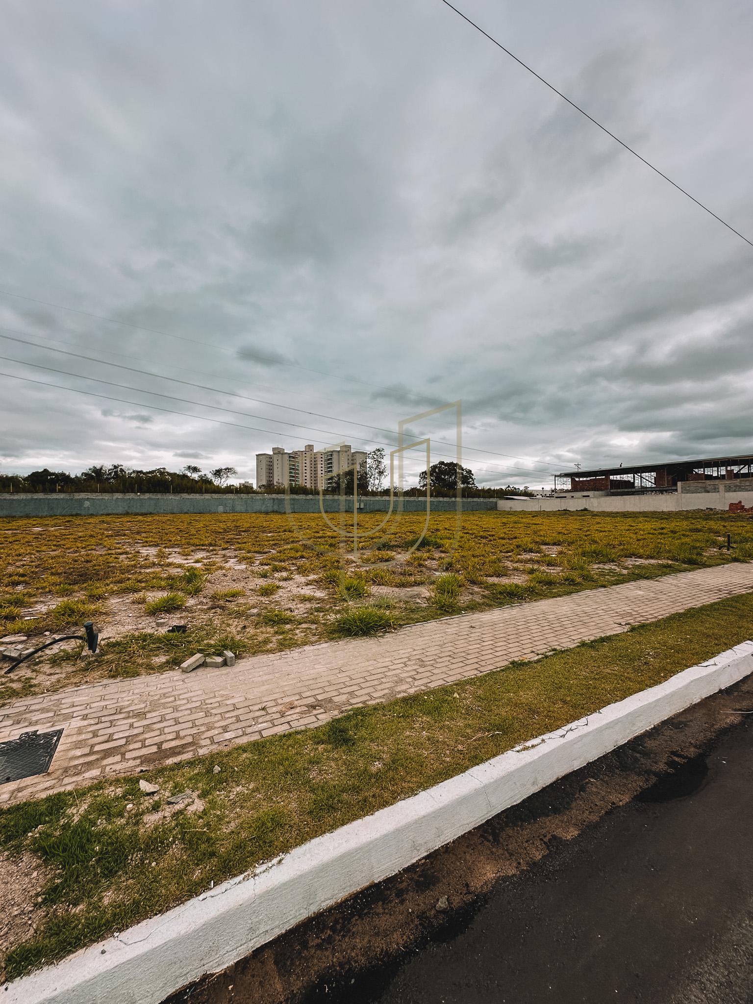 Terreno de 825 m&sup2; no Jardins das Na&ccedil;&otilde;es - S&atilde;o Jos&eacute; dos Campos/SP  São José dos Campos - 
