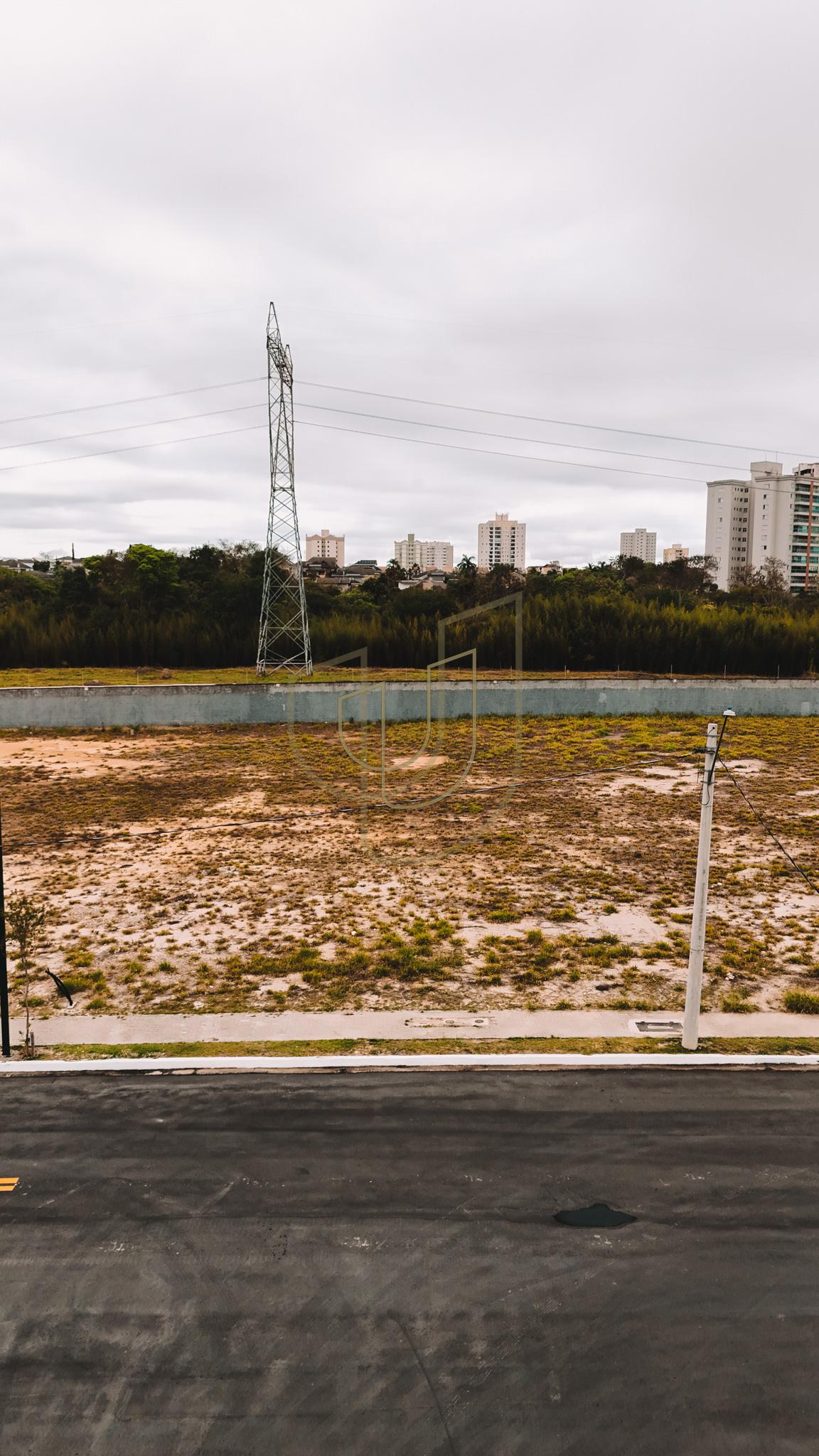 Terreno de 825 m&sup2; no Jardins das Na&ccedil;&otilde;es - S&atilde;o Jos&eacute; dos Campos/SP  São José dos Campos - 