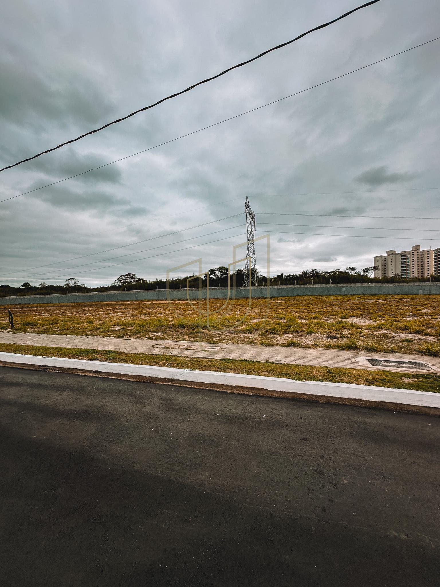 Terreno de 825 m&sup2; no Jardins das Na&ccedil;&otilde;es - S&atilde;o Jos&eacute; dos Campos/SP  São José dos Campos - 