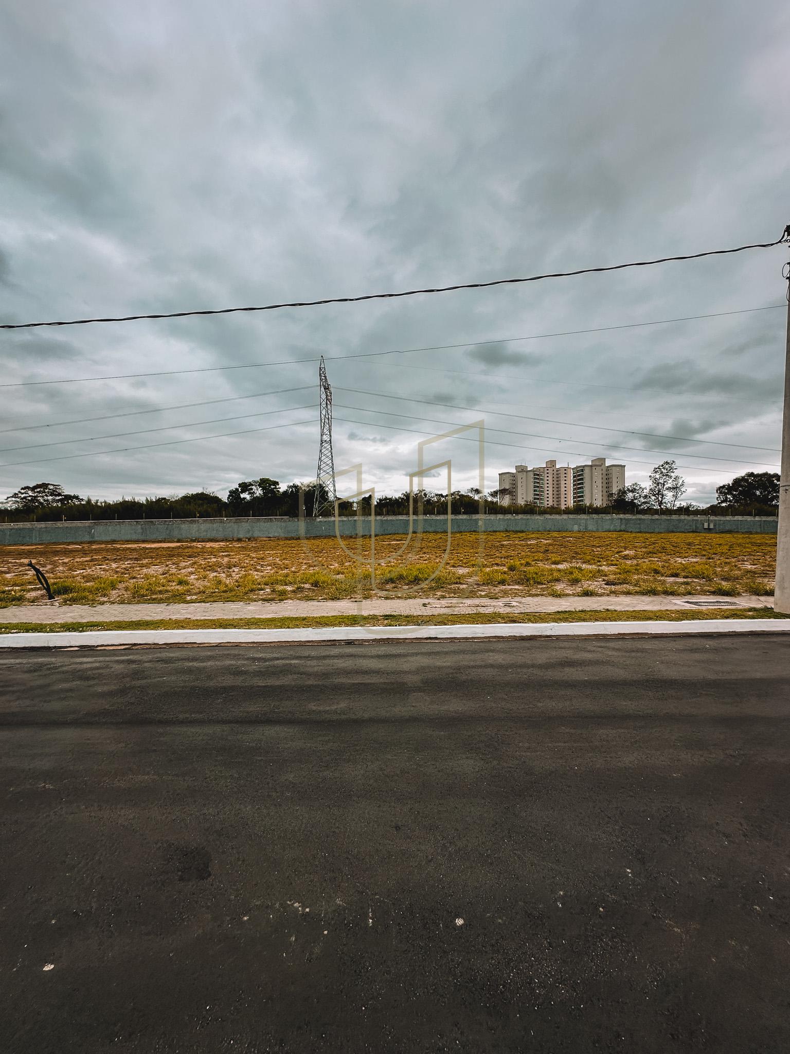 Terreno de 825 m&sup2; no Jardins das Na&ccedil;&otilde;es - S&atilde;o Jos&eacute; dos Campos/SP  São José dos Campos - 