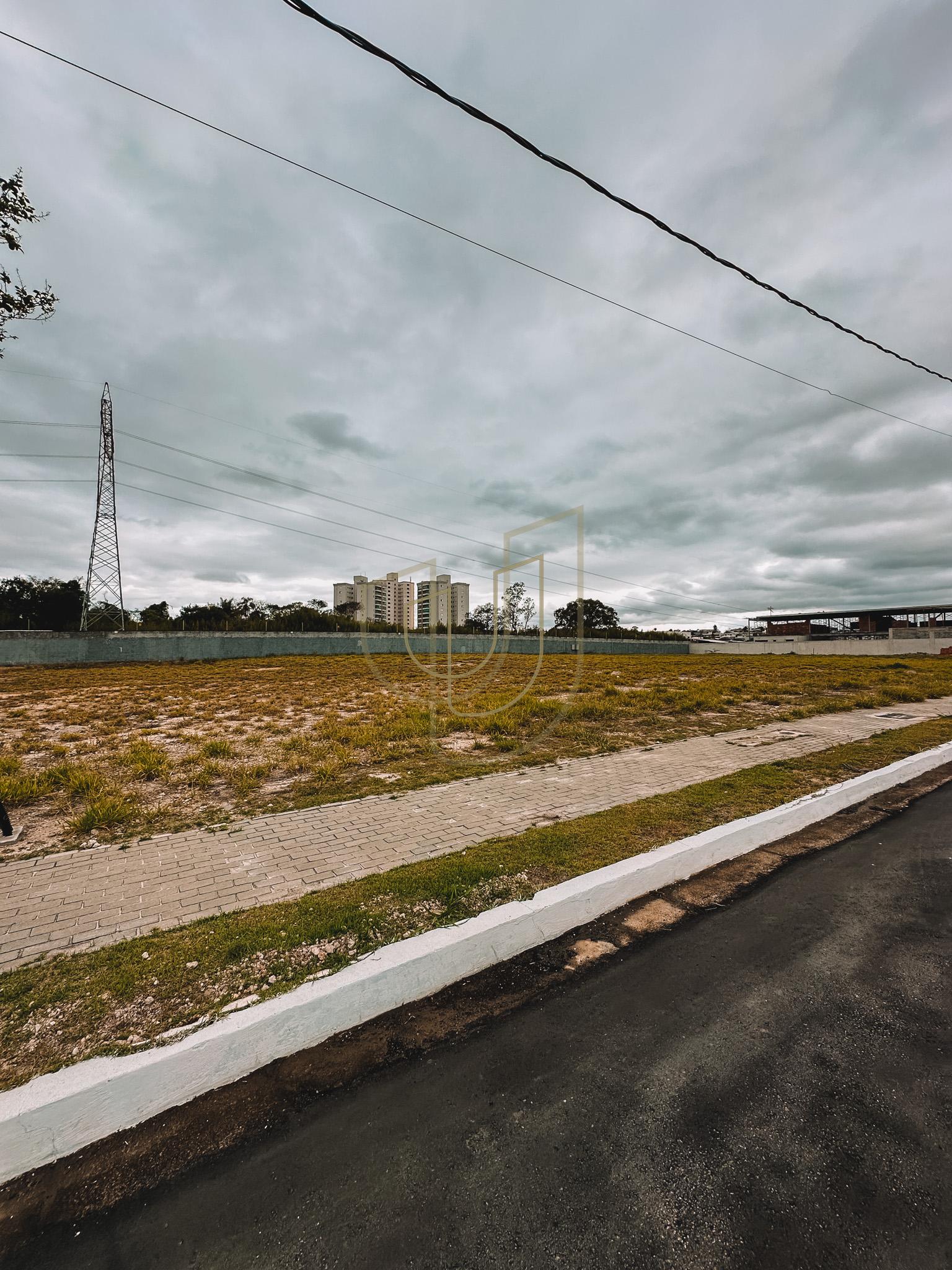 Terreno de 825 m&sup2; no Jardins das Na&ccedil;&otilde;es - S&atilde;o Jos&eacute; dos Campos/SP  São José dos Campos - 