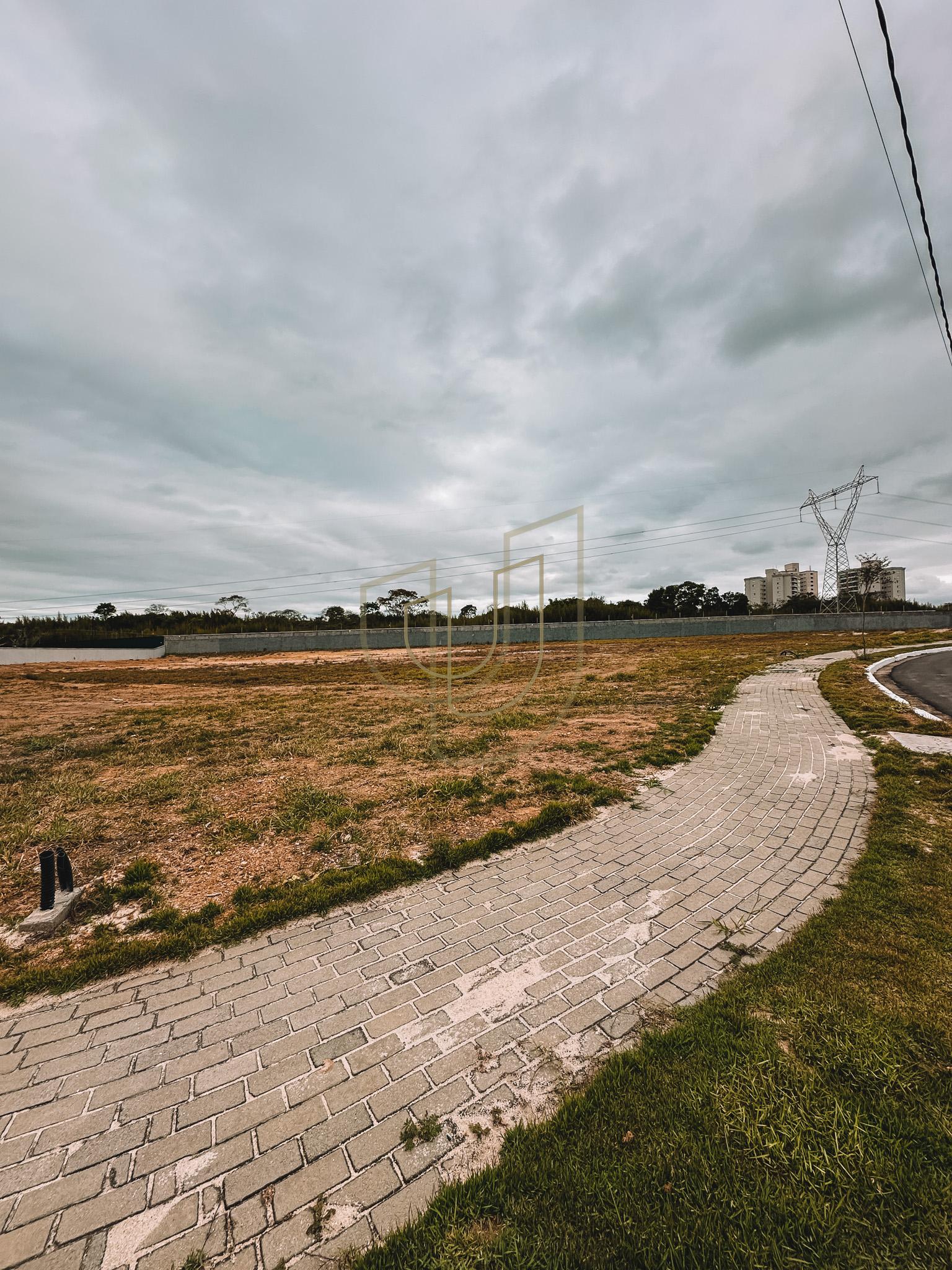 Terreno de  1102 m&sup2; no Jardins das Na&ccedil;&otilde;es - S&atilde;o Jos&eacute; dos Campos/SP Avenida Maria de Lourdes Friggi São José dos Campos - 
