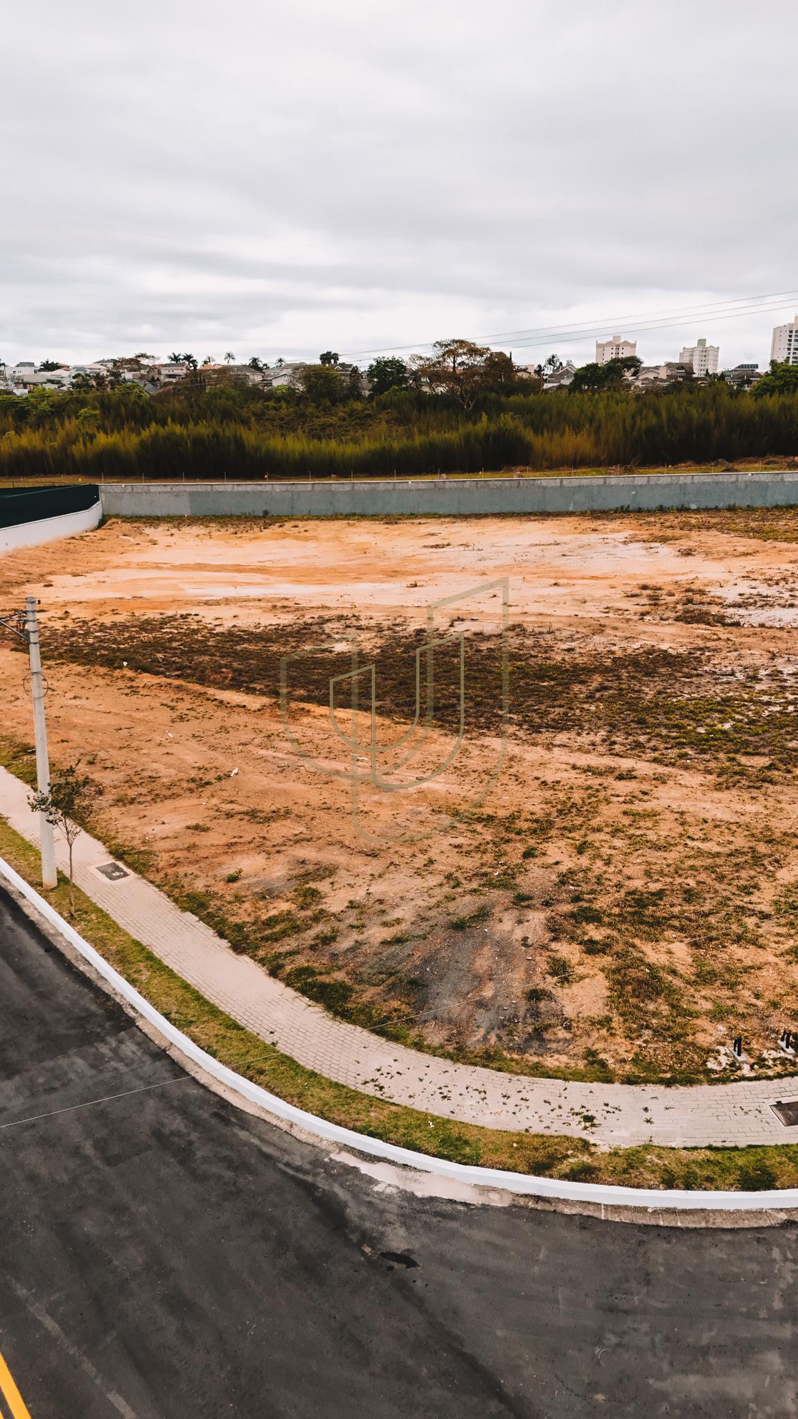 Terreno de 1194 m&sup2; no Jardins das Na&ccedil;&otilde;es - S&atilde;o Jos&eacute; dos Campos/SP  São José dos Campos - 