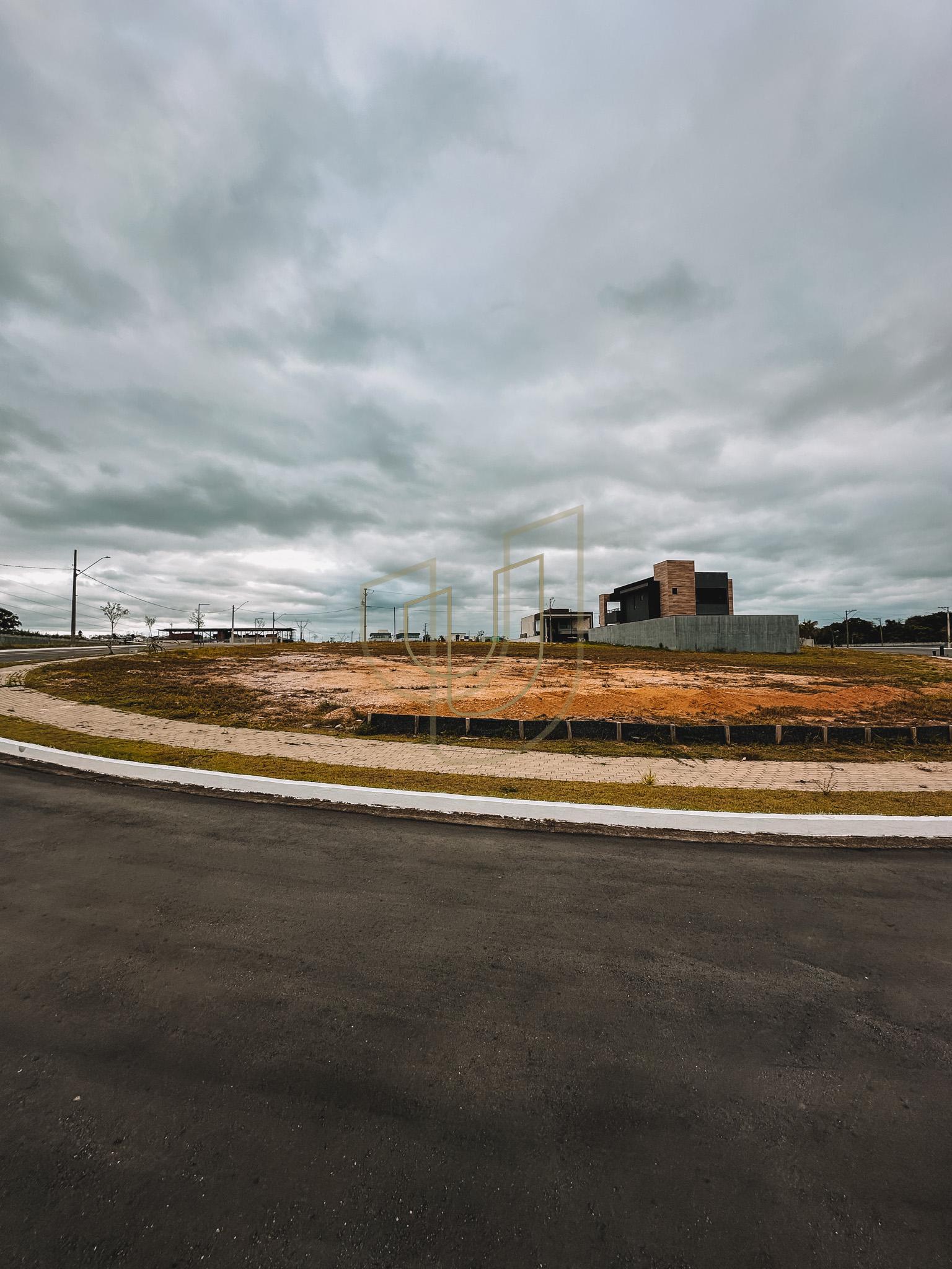 Terreno de 723 m&sup2; no Jardins das Na&ccedil;&otilde;es - S&atilde;o Jos&eacute; dos Campos/SP  São José dos Campos - 