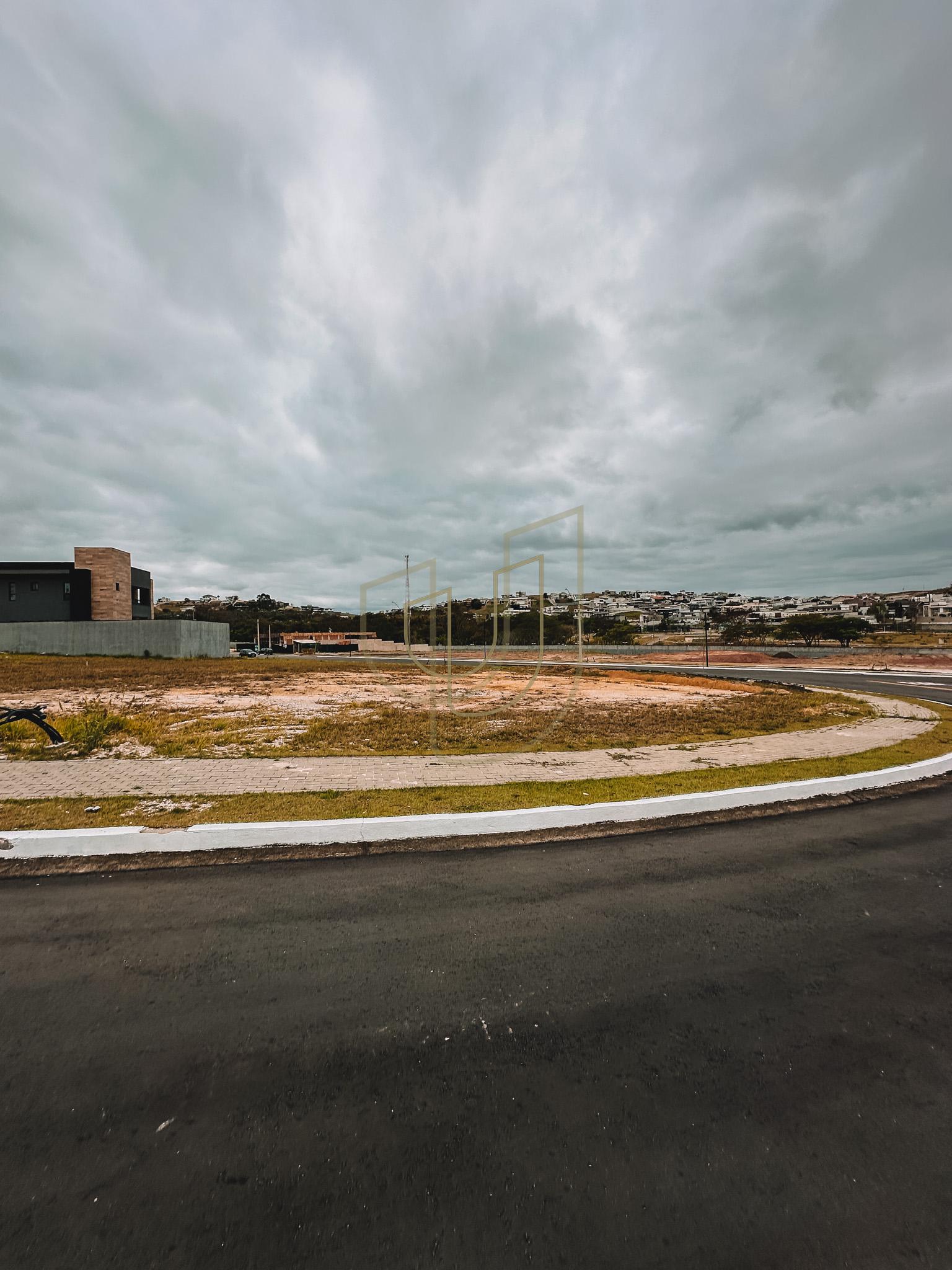Terreno de 723 m&sup2; no Jardins das Na&ccedil;&otilde;es - S&atilde;o Jos&eacute; dos Campos/SP  São José dos Campos - 