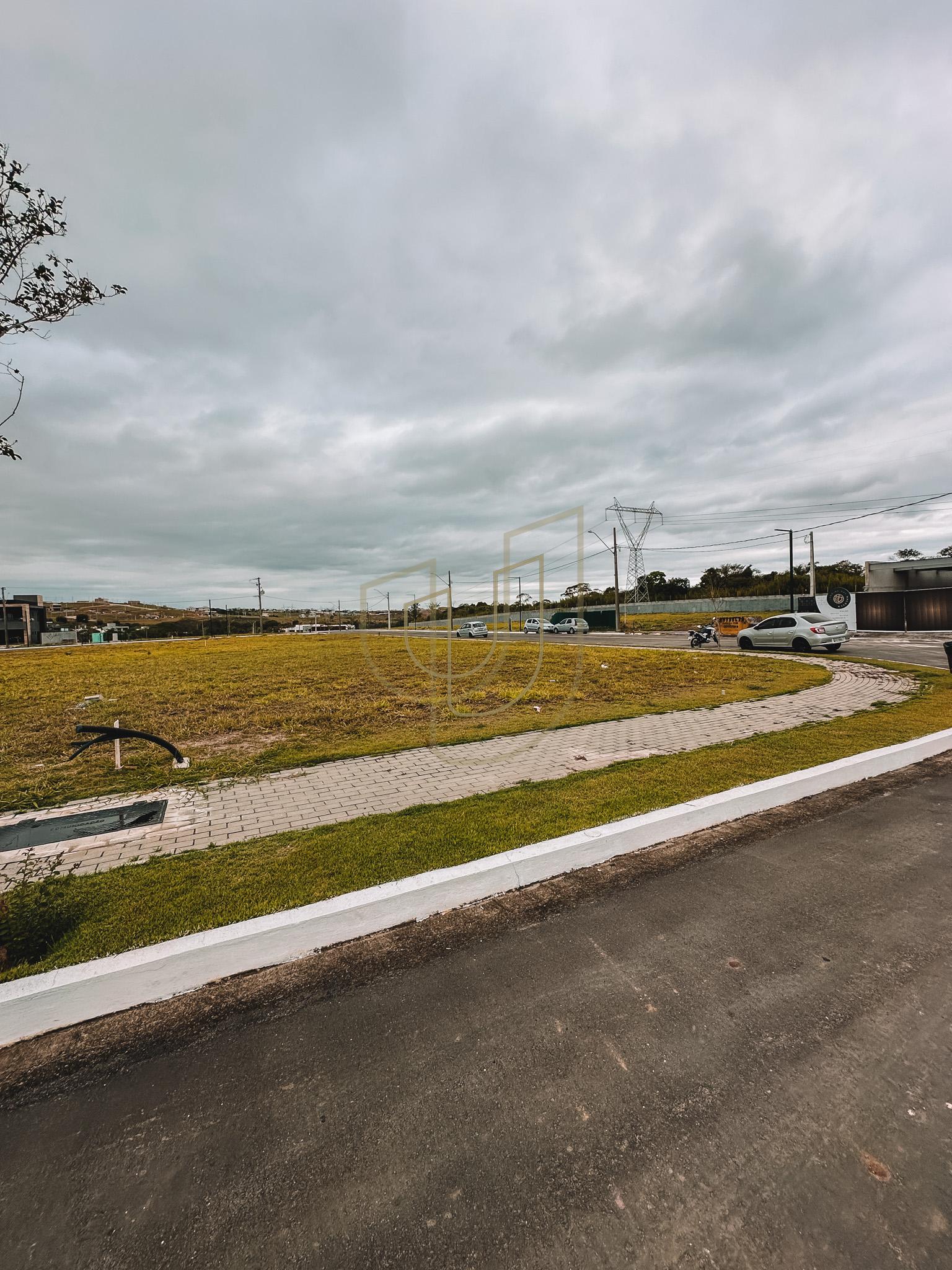 Terreno de 682 m&sup2; no Jardins das Na&ccedil;&otilde;es - S&atilde;o Jos&eacute; dos Campos/SP  São José dos Campos - 