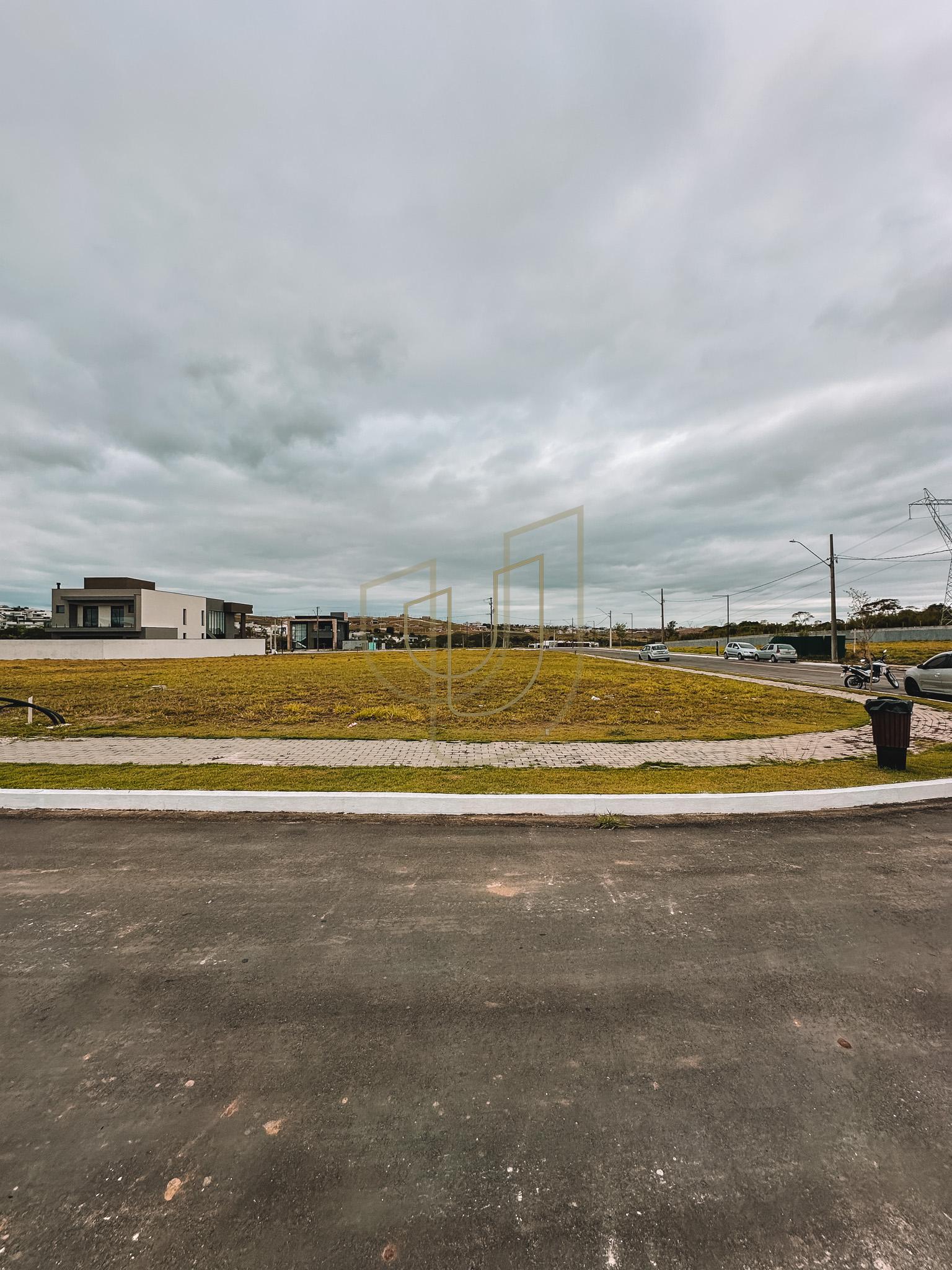 Terreno de 682 m&sup2; no Jardins das Na&ccedil;&otilde;es - S&atilde;o Jos&eacute; dos Campos/SP  São José dos Campos - 