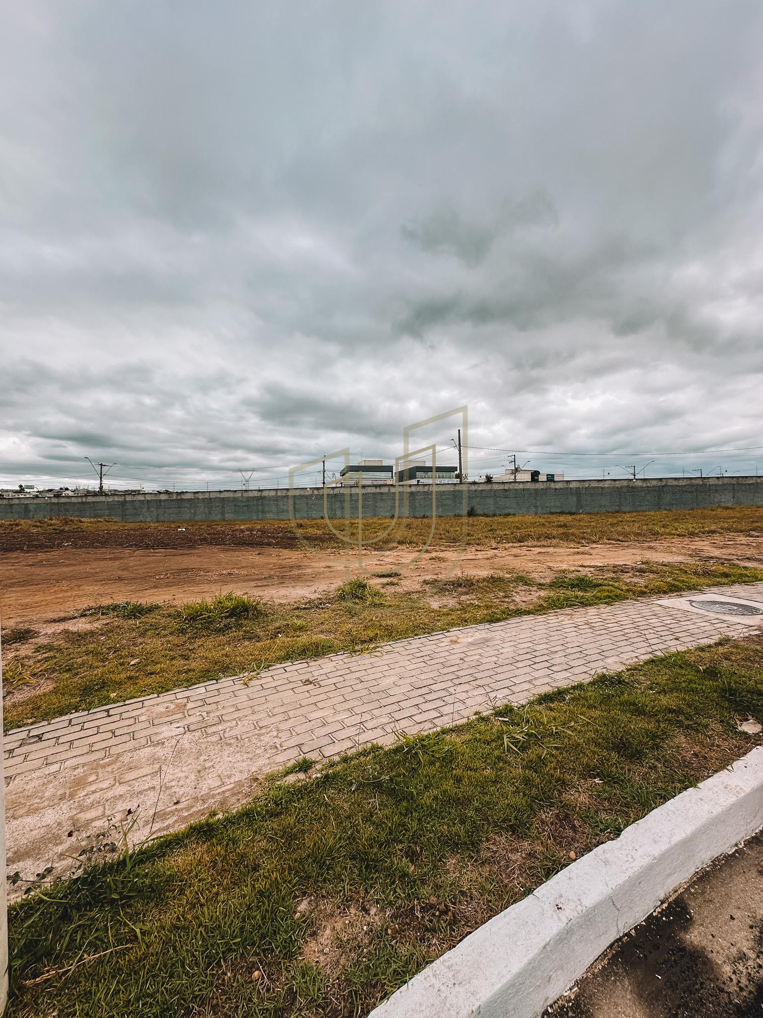 Terreno de 950 m&sup2; no Jardins das Na&ccedil;&otilde;es - S&atilde;o Jos&eacute; dos Campos/SP  São José dos Campos - 