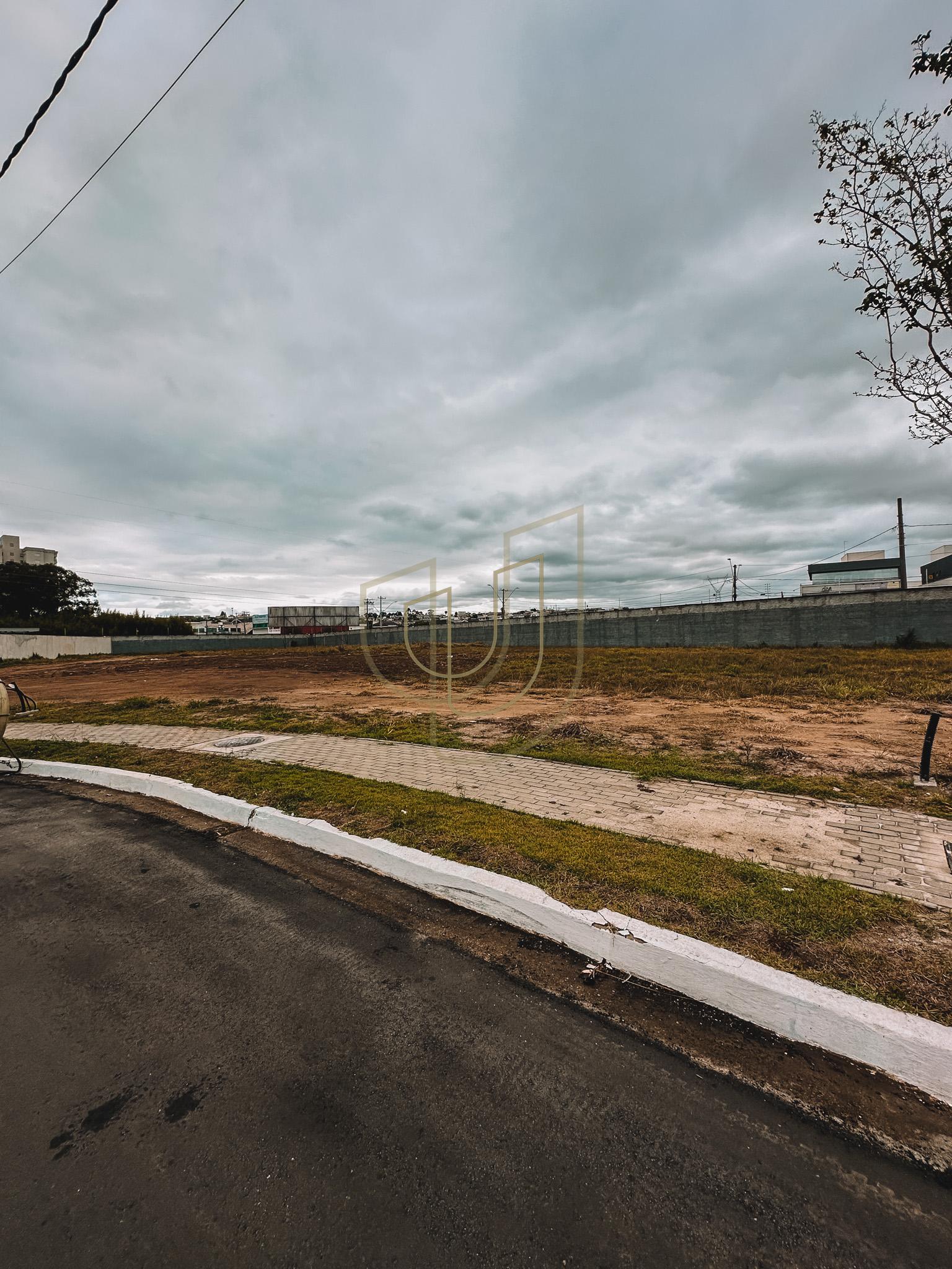 Terreno de 950 m&sup2; no Jardins das Na&ccedil;&otilde;es - S&atilde;o Jos&eacute; dos Campos/SP  São José dos Campos - 