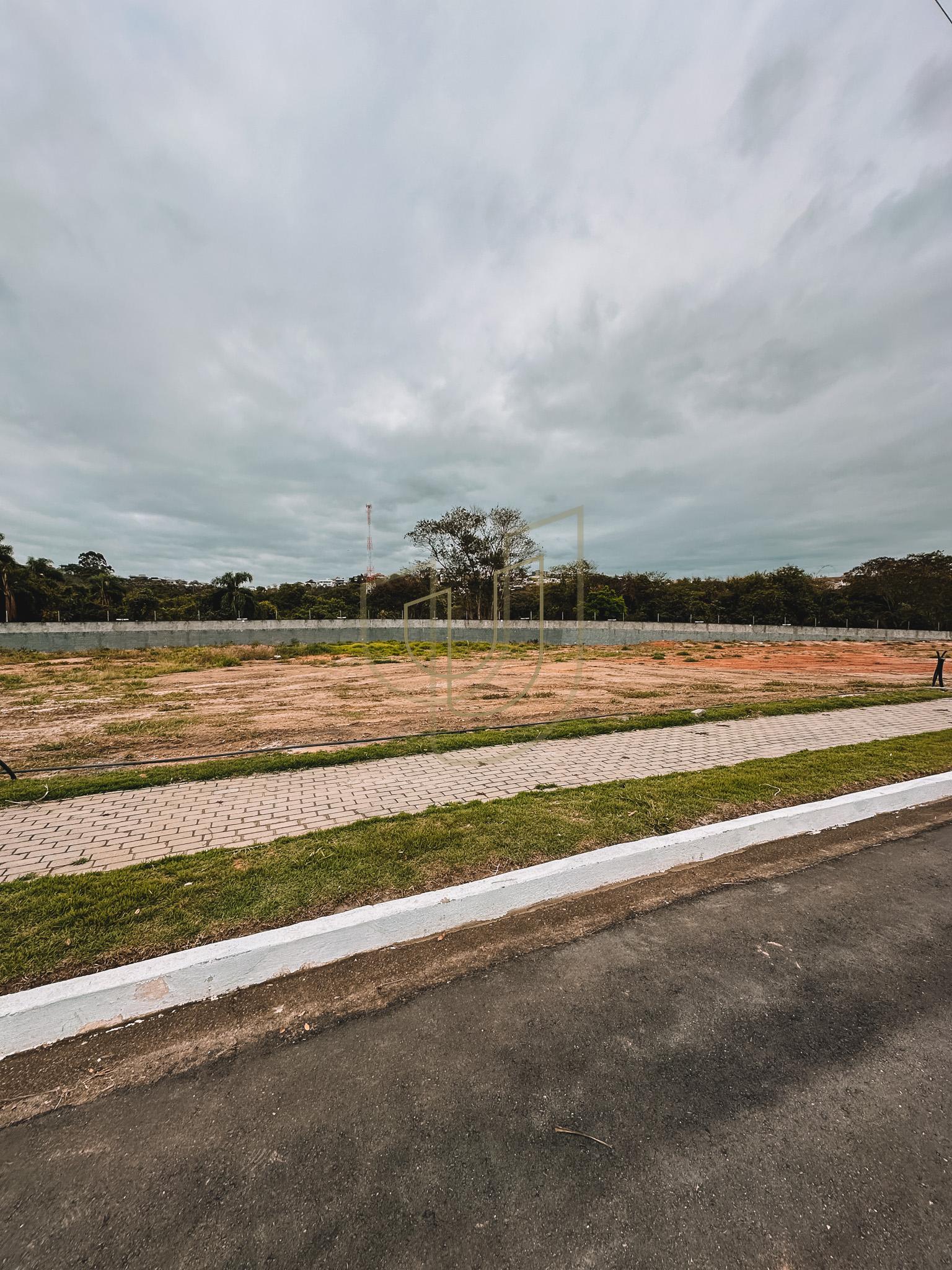 Terreno de 1009 m&sup2; no Jardins das Na&ccedil;&otilde;es - S&atilde;o Jos&eacute; dos Campos/SP  São José dos Campos - 