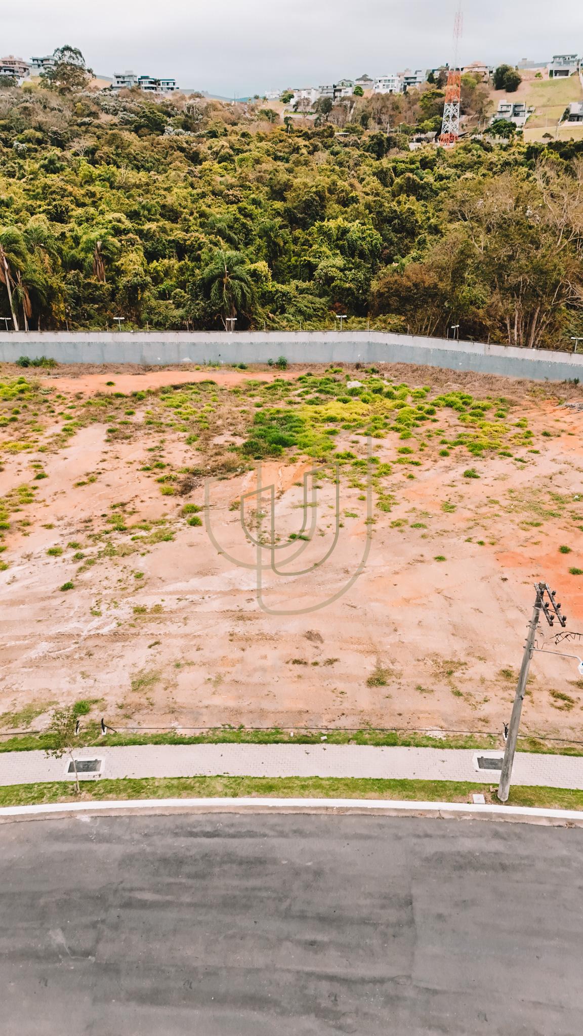 Terreno de 1009 m&sup2; no Jardins das Na&ccedil;&otilde;es - S&atilde;o Jos&eacute; dos Campos/SP  São José dos Campos - 