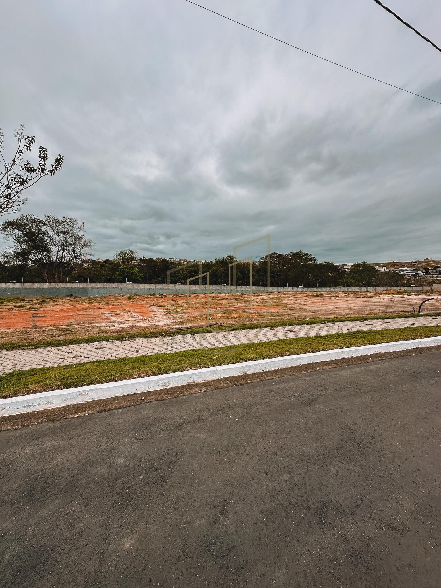 Terreno de 925 m&sup2; no Jardins das Na&ccedil;&otilde;es - S&atilde;o Jos&eacute; dos Campos/SP  São José dos Campos - 
