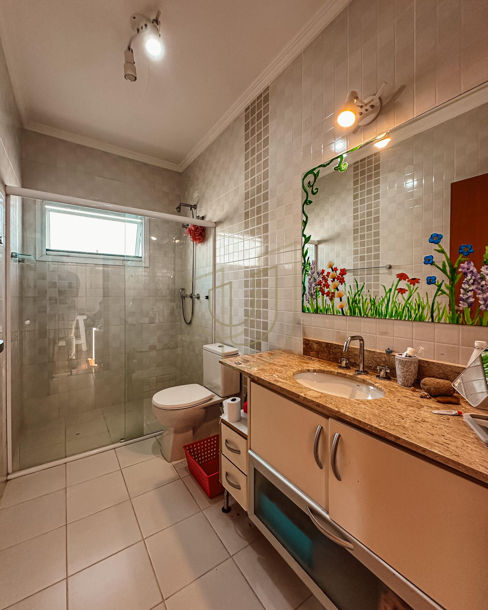 Sobrado Cl&aacute;ssico com 4 su&iacute;tes no Altos da Serra I - S&atilde;o Jos&eacute; dos Campos/SP  São José dos Campos - 