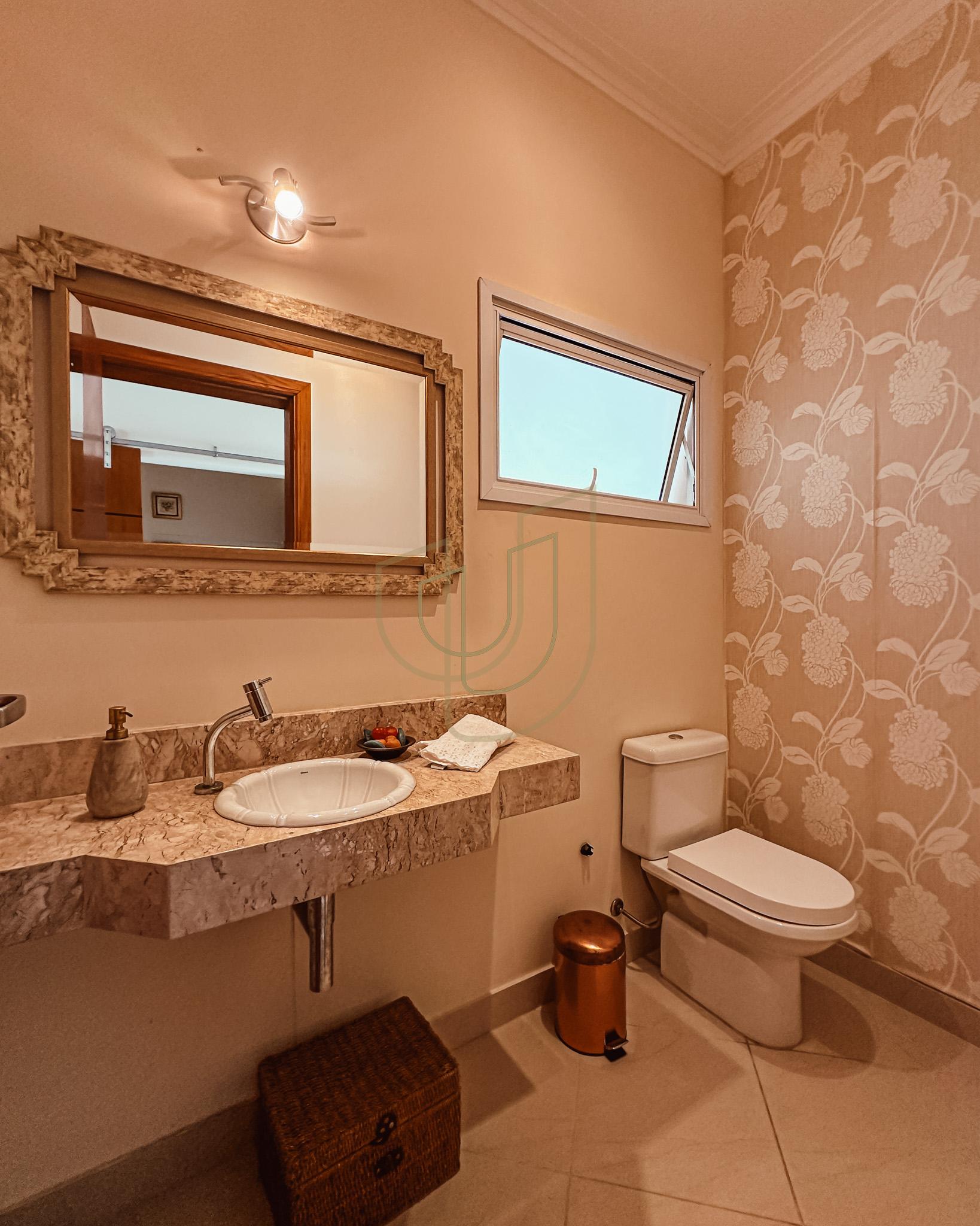 Sobrado Cl&aacute;ssico com 4 su&iacute;tes no Altos da Serra I - S&atilde;o Jos&eacute; dos Campos/SP  São José dos Campos - 