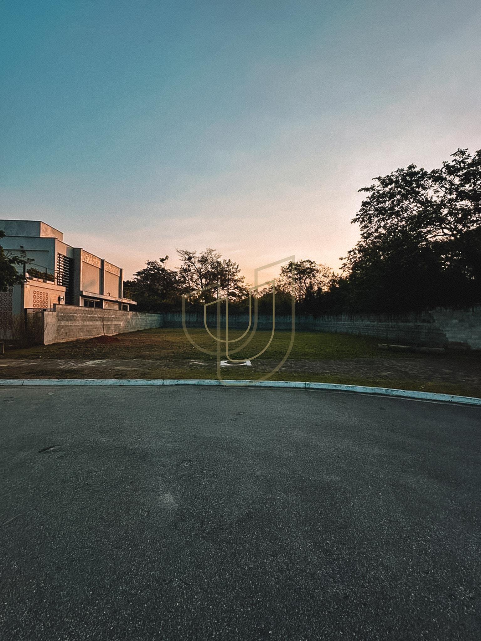 Terreno com 686m&sup2; no Jardim do Golfe II - Urbanova - S&atilde;o Jos&eacute; dos Campos/SP  São José dos Campos - 