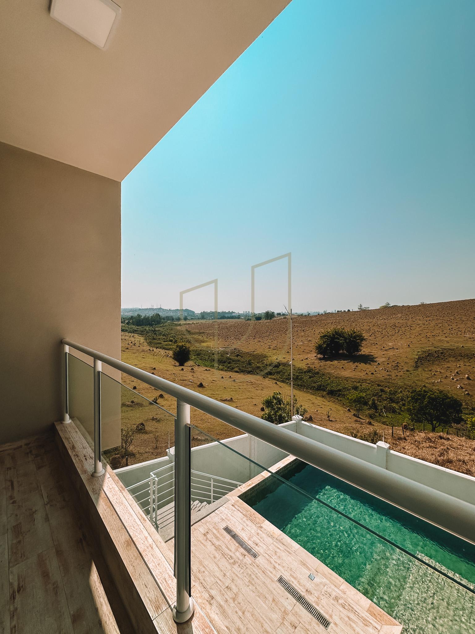 Sobrado sofisticado com vista &uacute;nica e com 4 su&iacute;tes em Urbanova - S&atilde;o Jos&eacute; dos Campos/SP  São José dos Campos - 