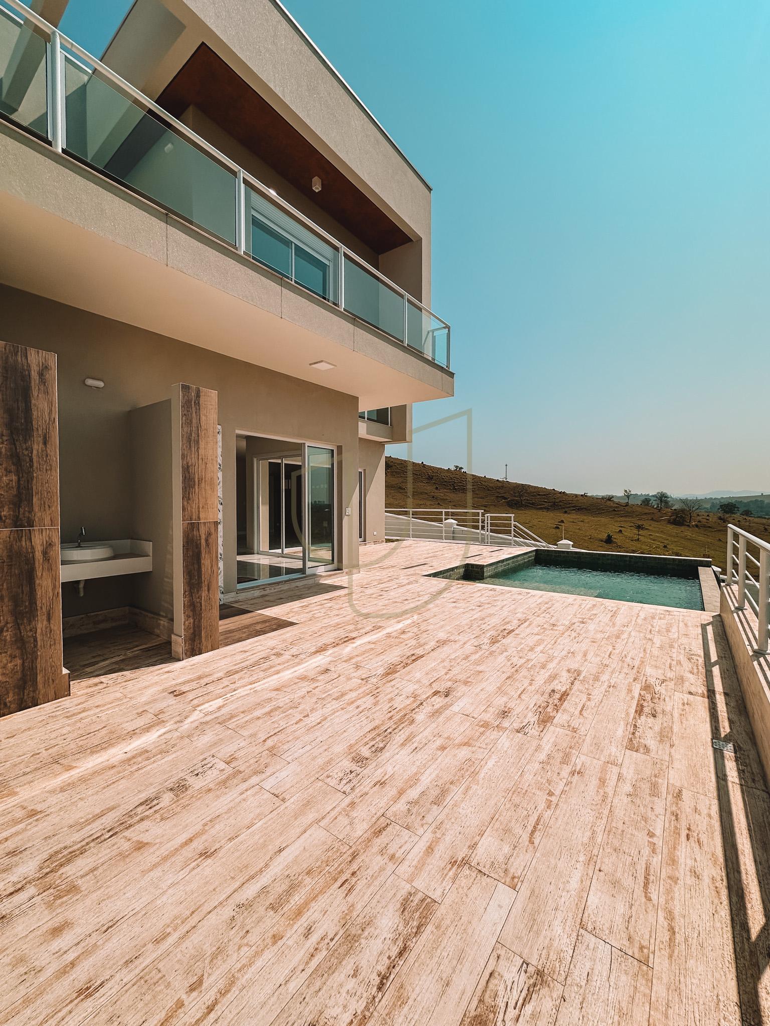 Sobrado sofisticado com vista &uacute;nica e com 4 su&iacute;tes em Urbanova - S&atilde;o Jos&eacute; dos Campos/SP  São José dos Campos - 