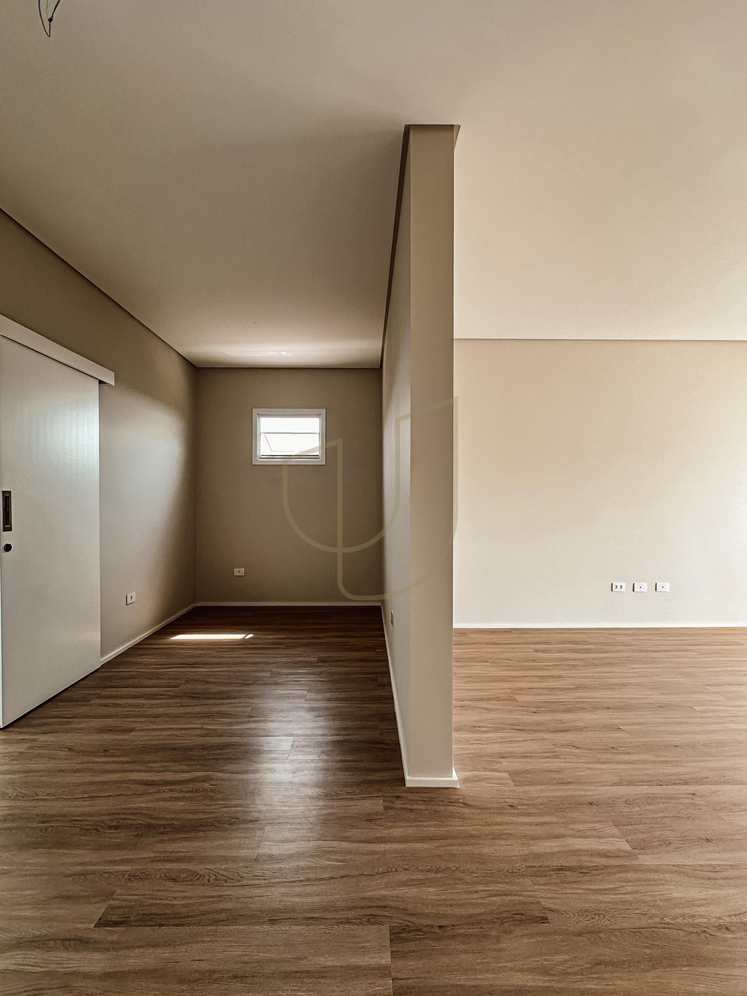 Sobrado sofisticado com vista &uacute;nica e com 4 su&iacute;tes em Urbanova - S&atilde;o Jos&eacute; dos Campos/SP  São José dos Campos - 