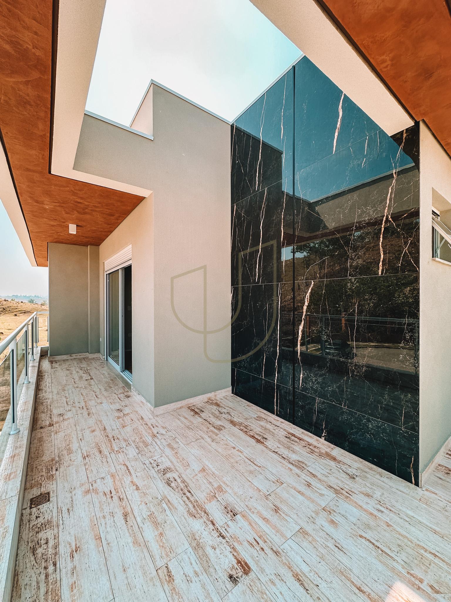 Sobrado sofisticado com vista &uacute;nica e com 4 su&iacute;tes em Urbanova - S&atilde;o Jos&eacute; dos Campos/SP  São José dos Campos - 