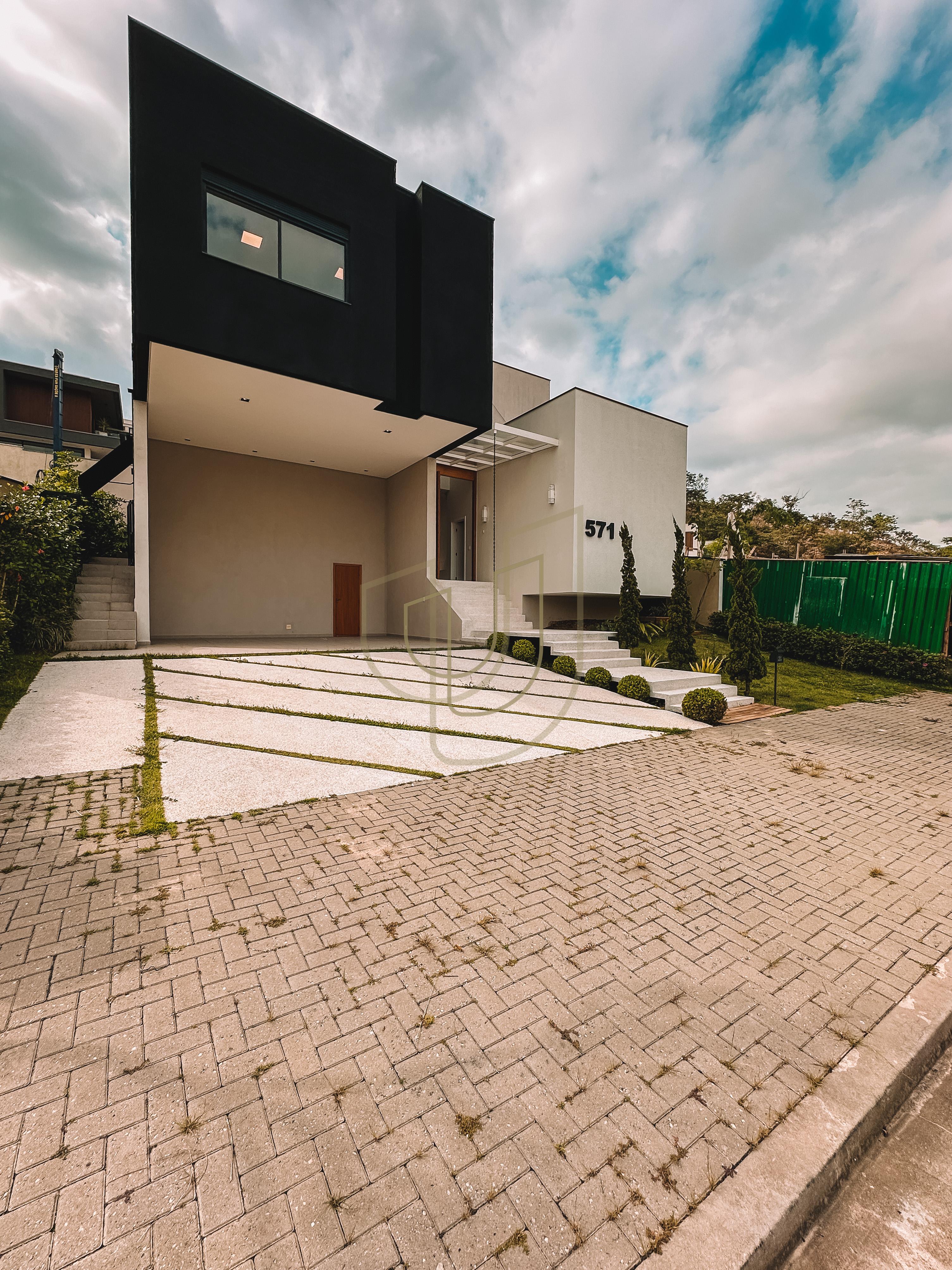 Sobrado sofisticado e moderno com 4 su&iacute;tes no Urbanova - S&atilde;o Jos&eacute; dos Campos/SP  São José dos Campos - 