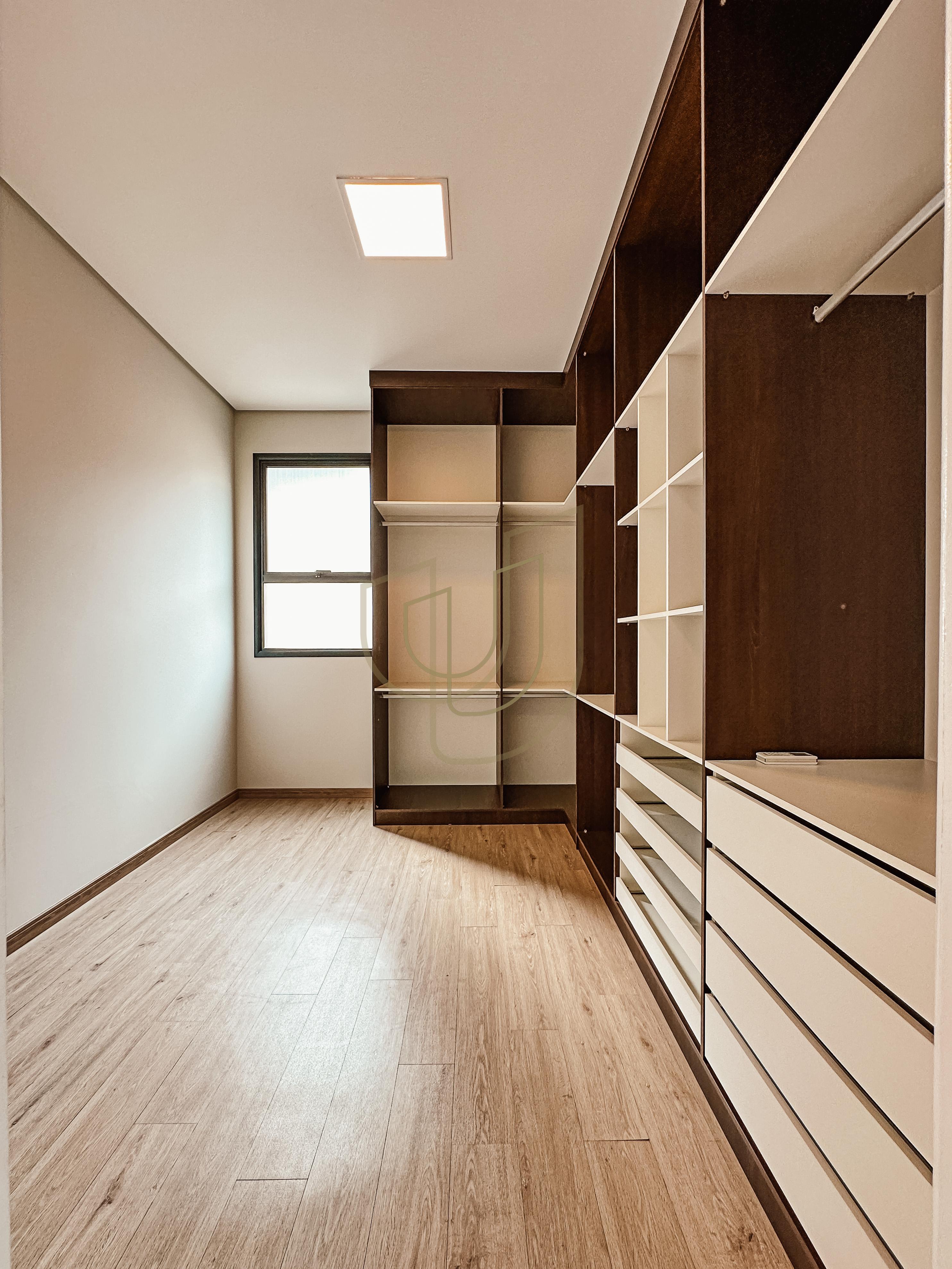 Sobrado sofisticado e moderno com 4 su&iacute;tes no Urbanova - S&atilde;o Jos&eacute; dos Campos/SP  São José dos Campos - 