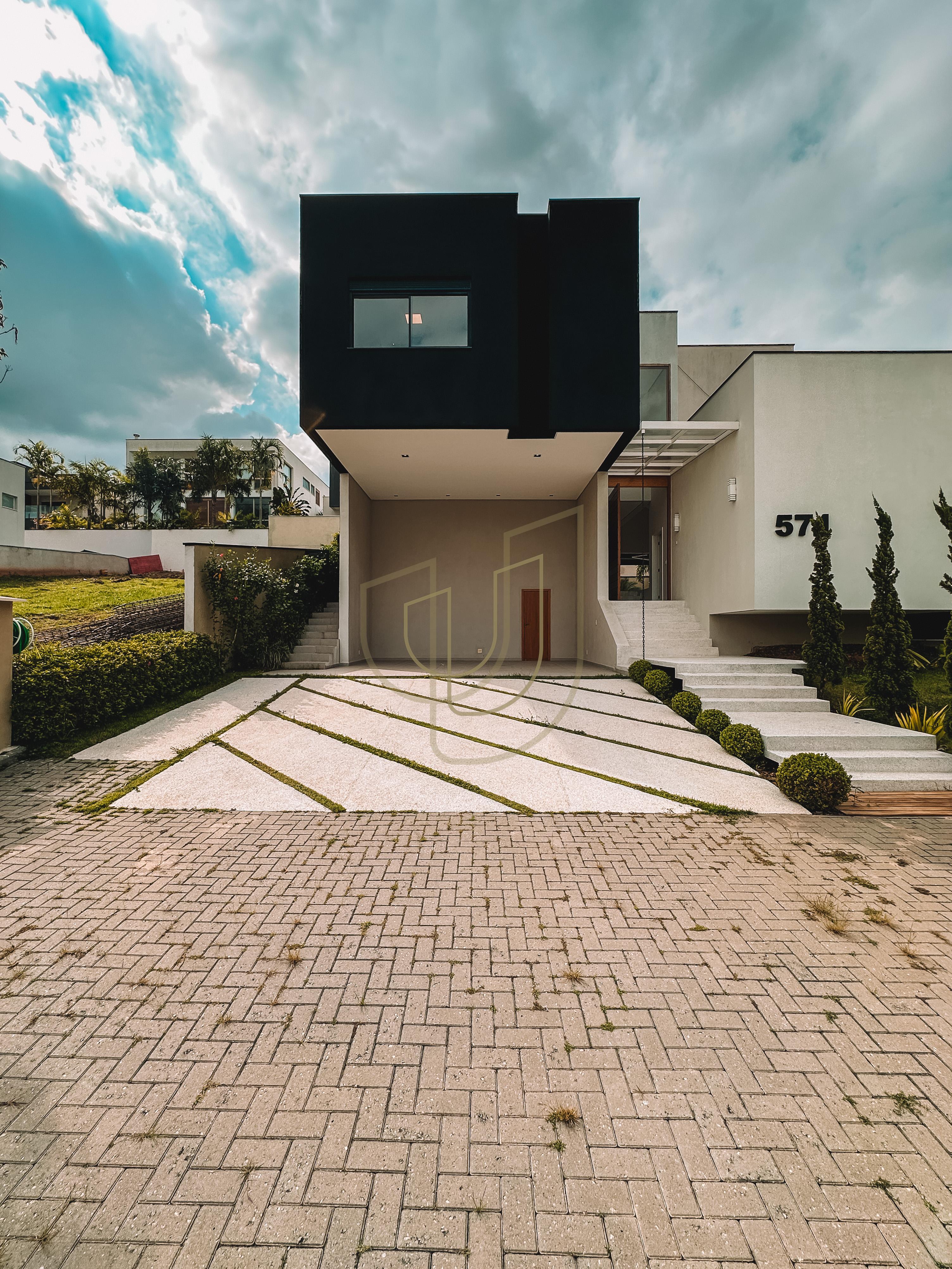 Sobrado sofisticado e moderno com 4 su&iacute;tes no Urbanova - S&atilde;o Jos&eacute; dos Campos/SP  São José dos Campos - 