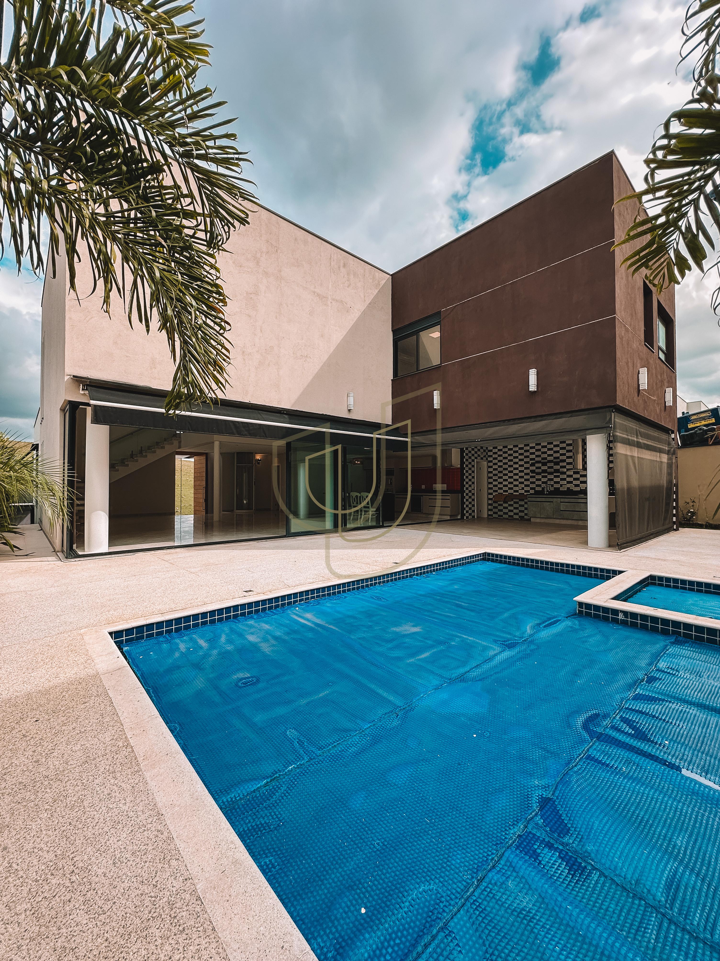 Sobrado sofisticado e moderno com 4 su&iacute;tes no Urbanova - S&atilde;o Jos&eacute; dos Campos/SP  São José dos Campos - 