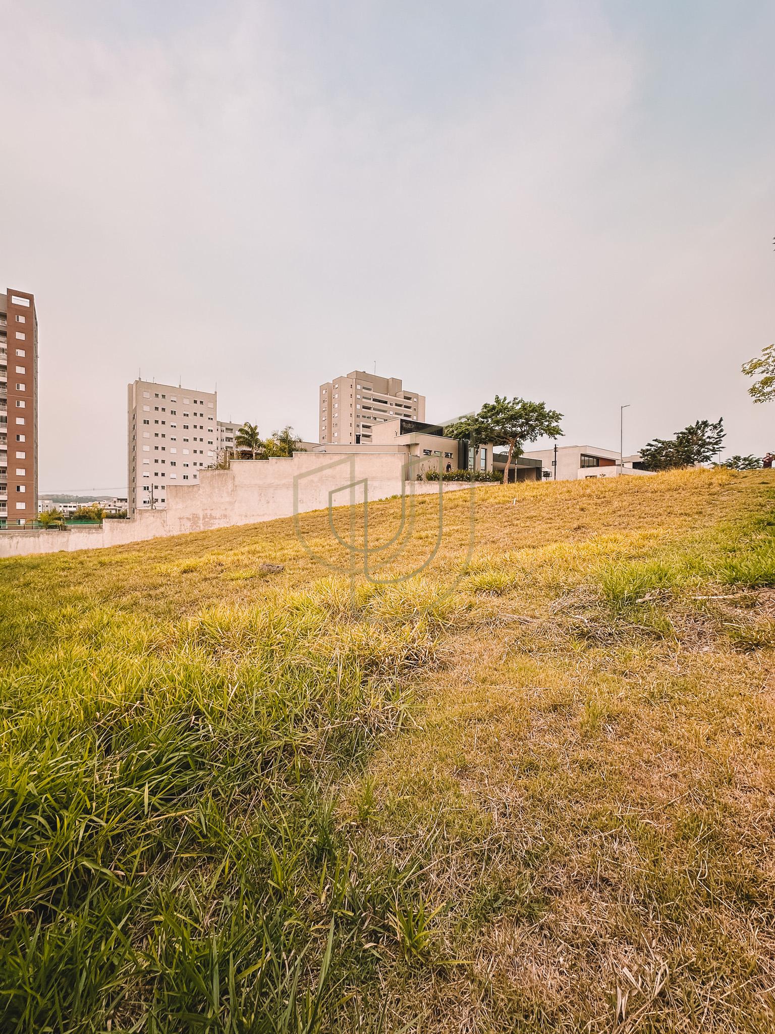 Terreno de 895m&sup2; no condom&iacute;nio M&ocirc;naco - Urbanova - S&atilde;o Jos&eacute; dos Campos/SP  São José dos Campos - 