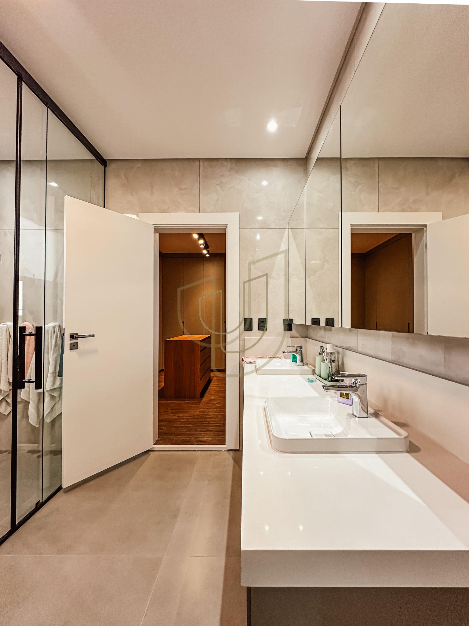 Sobrado sofisticado e moderno com 4 su&iacute;tes no Urbanova - S&atilde;o Jos&eacute; dos Campos/SP  São José dos Campos - 