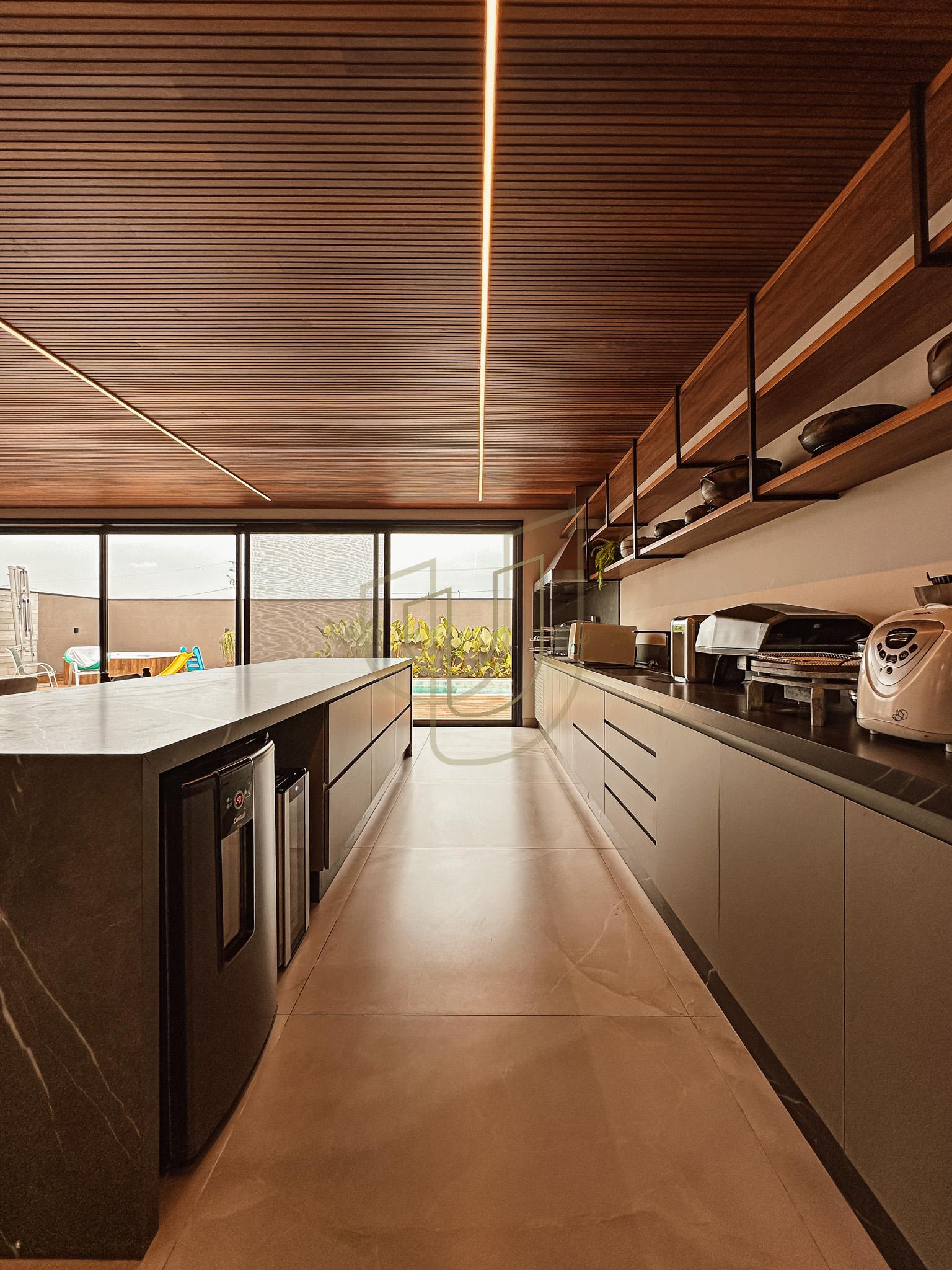 Sobrado sofisticado e moderno com 4 su&iacute;tes no Urbanova - S&atilde;o Jos&eacute; dos Campos/SP  São José dos Campos - 