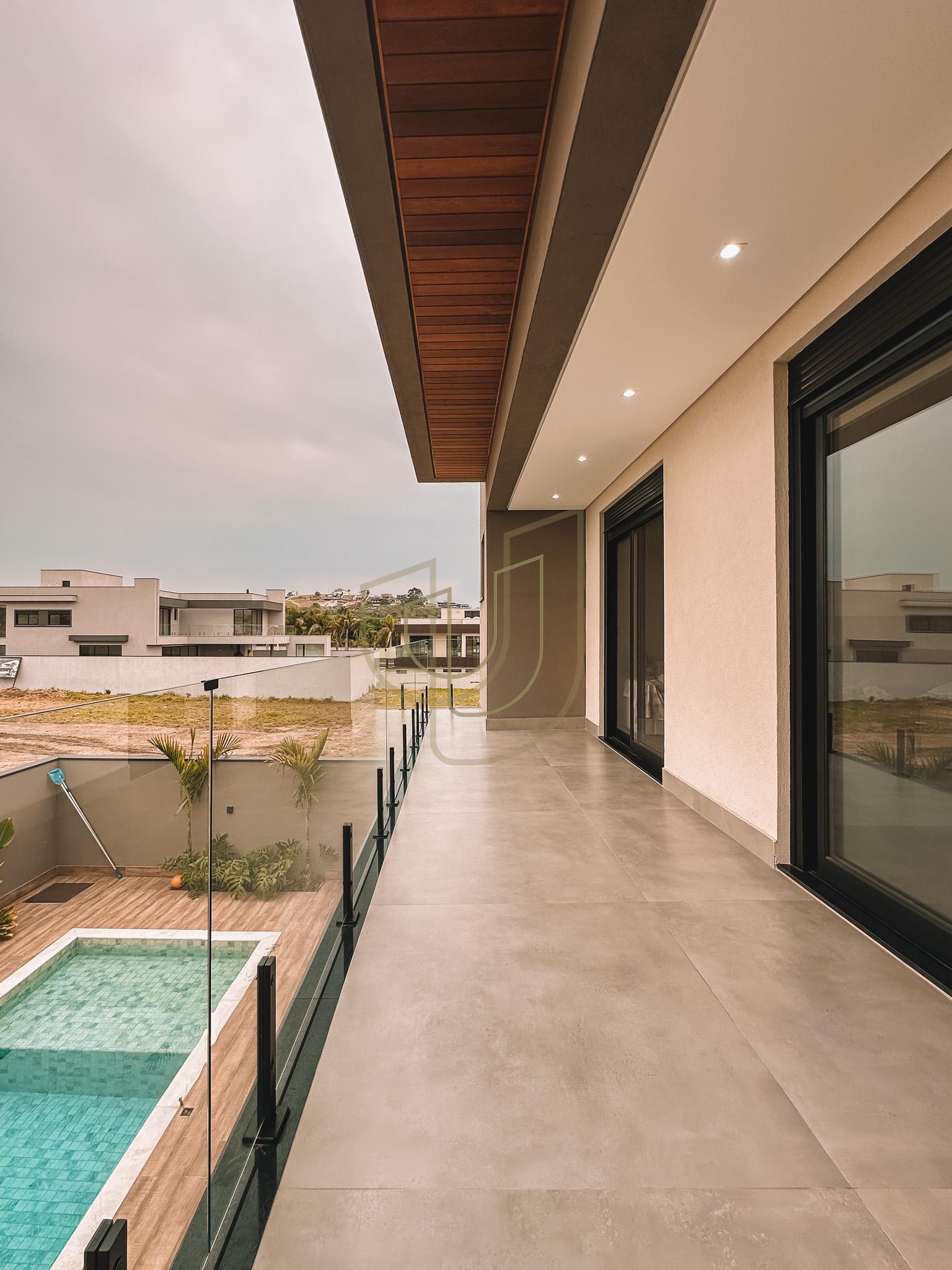 Sobrado sofisticado e moderno com 4 su&iacute;tes no Urbanova - S&atilde;o Jos&eacute; dos Campos/SP  São José dos Campos - 