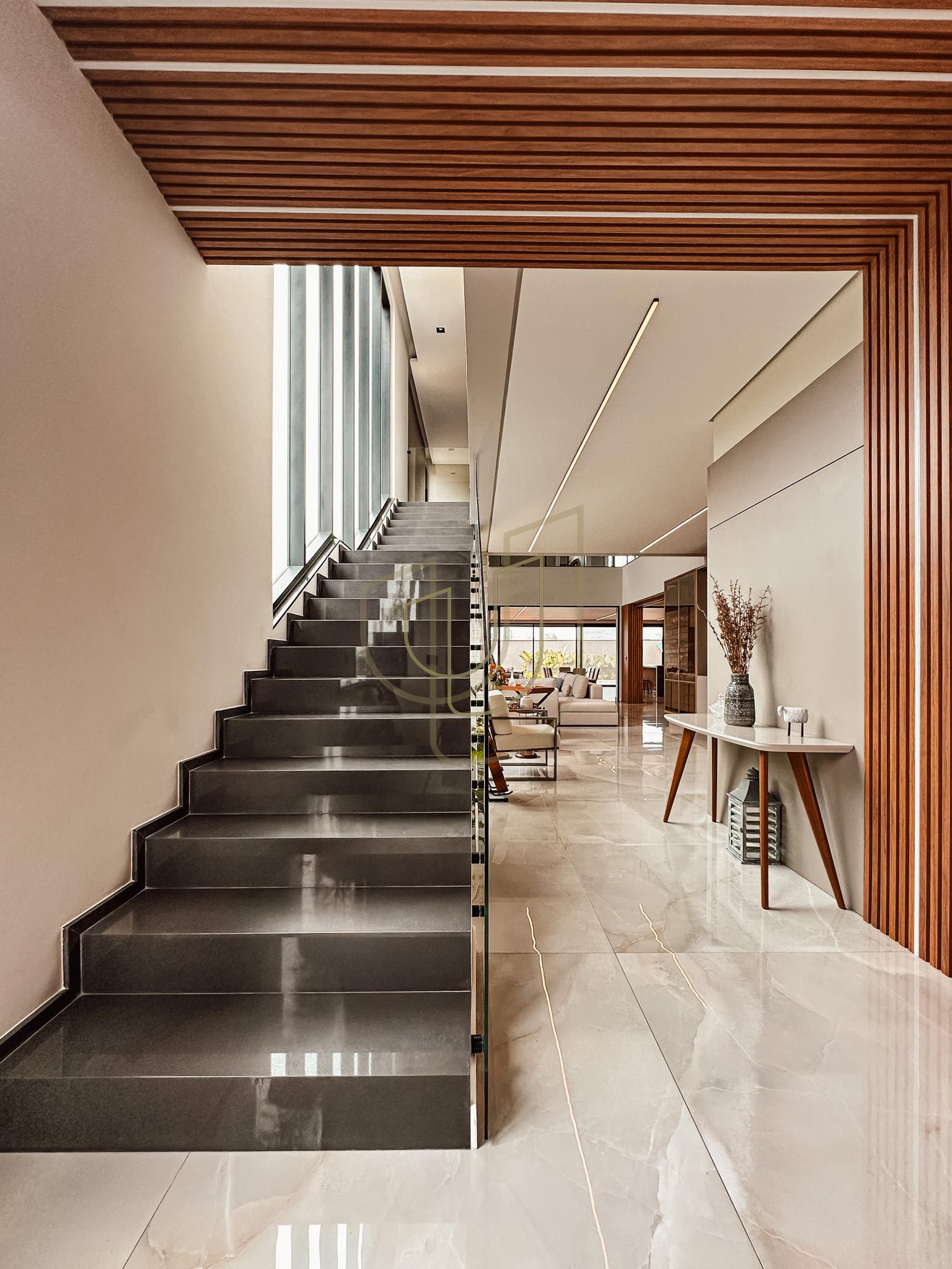 Sobrado sofisticado e moderno com 4 su&iacute;tes no Urbanova - S&atilde;o Jos&eacute; dos Campos/SP  São José dos Campos - 