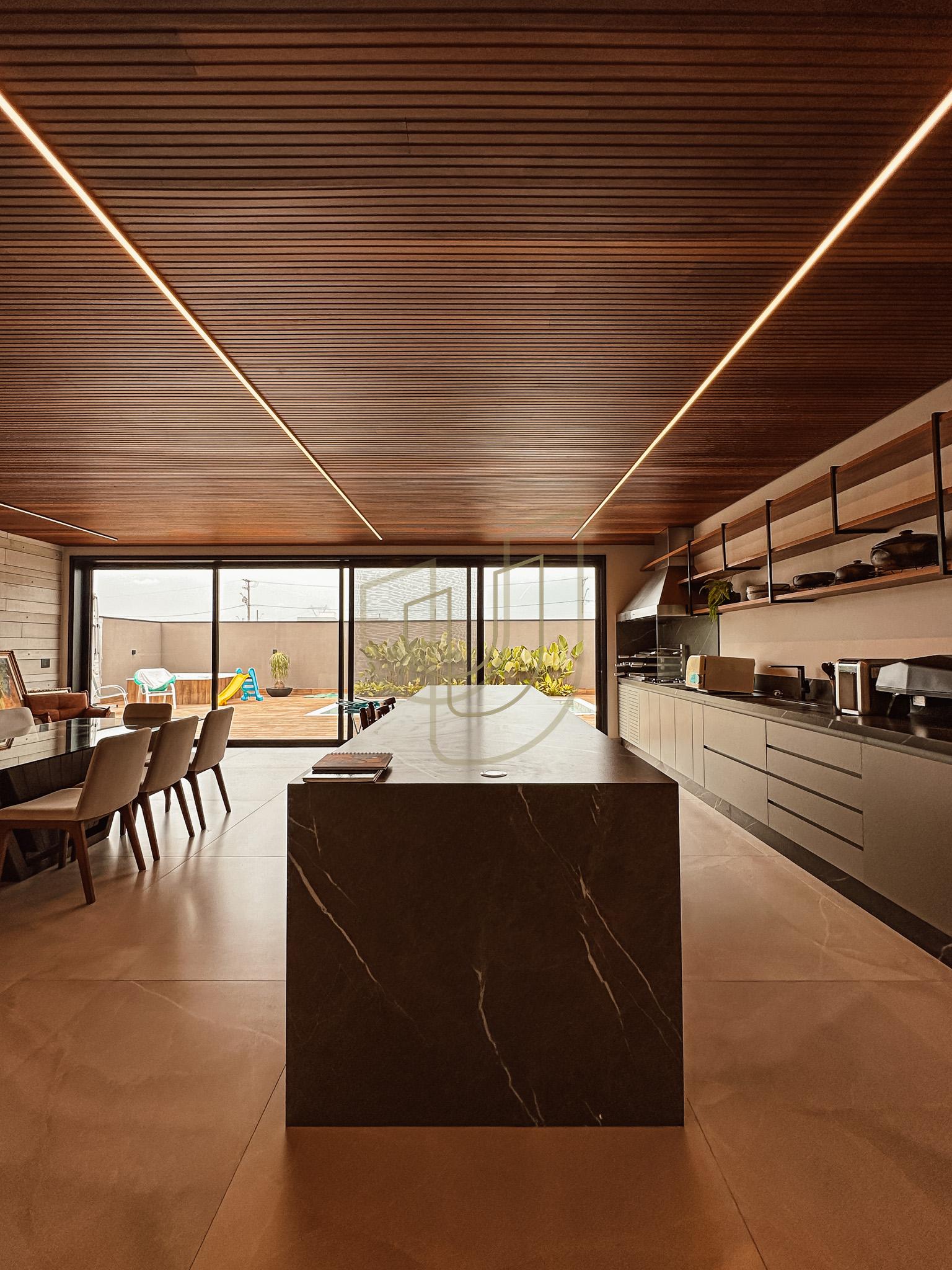 Sobrado sofisticado e moderno com 4 su&iacute;tes no Urbanova - S&atilde;o Jos&eacute; dos Campos/SP  São José dos Campos - 