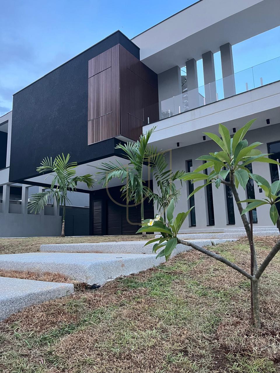 Sobrado sofisticado e moderno com 5 su&iacute;tes no Urbanova - S&atilde;o Jos&eacute; dos Campos/SP  São José dos Campos - 