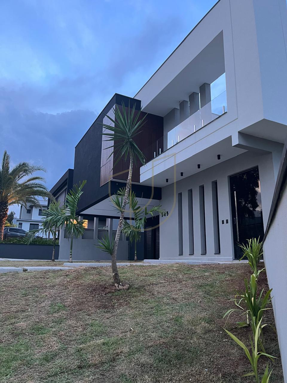 Sobrado sofisticado e moderno com 5 su&iacute;tes no Urbanova - S&atilde;o Jos&eacute; dos Campos/SP  São José dos Campos - 