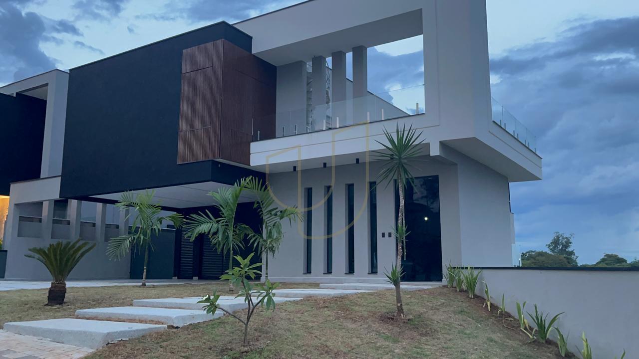 Sobrado sofisticado e moderno com 5 su&iacute;tes no Urbanova - S&atilde;o Jos&eacute; dos Campos/SP  São José dos Campos - 