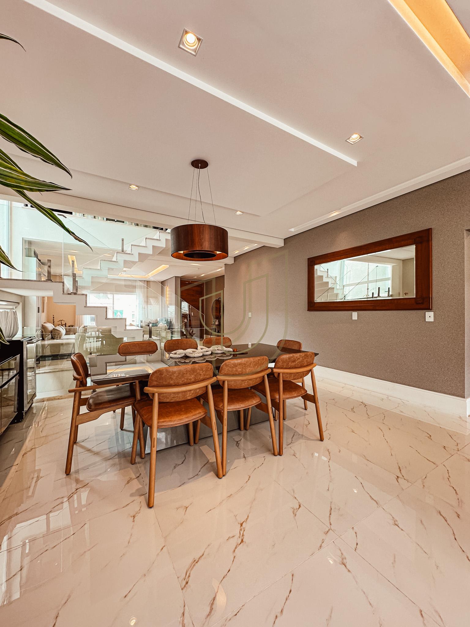 Sobrado sofisticado e moderno com 5 su&iacute;tes no Urbanova - S&atilde;o Jos&eacute; dos Campos/SP  São José dos Campos - 