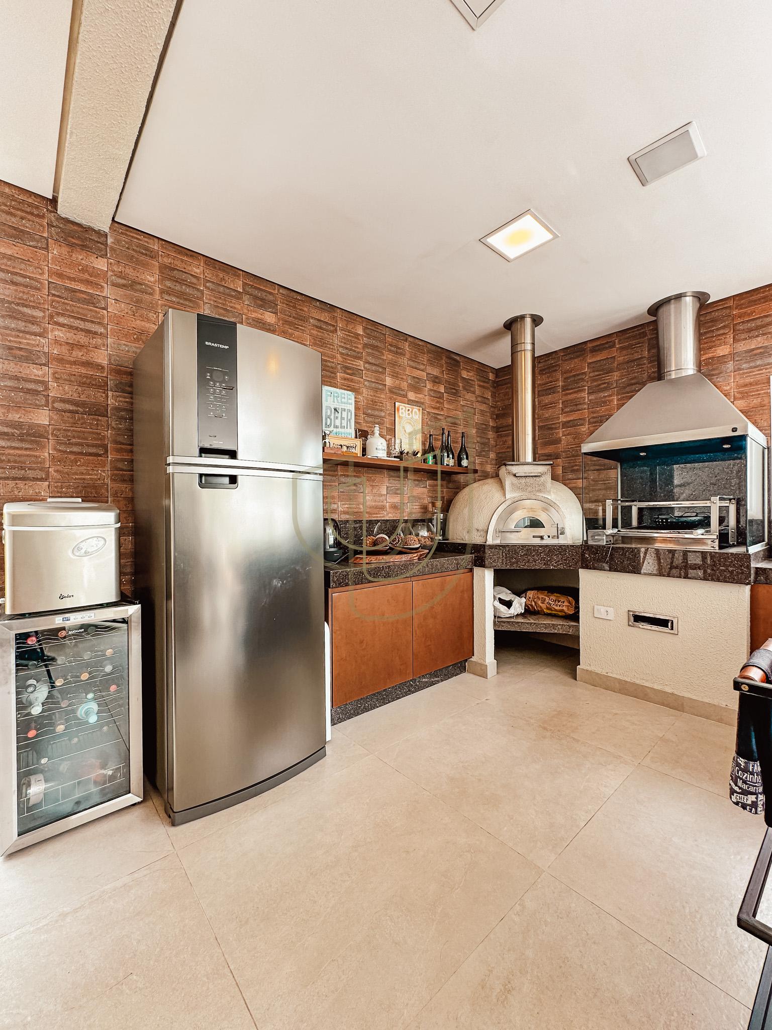 Sobrado sofisticado e moderno com 5 su&iacute;tes no Urbanova - S&atilde;o Jos&eacute; dos Campos/SP  São José dos Campos - 