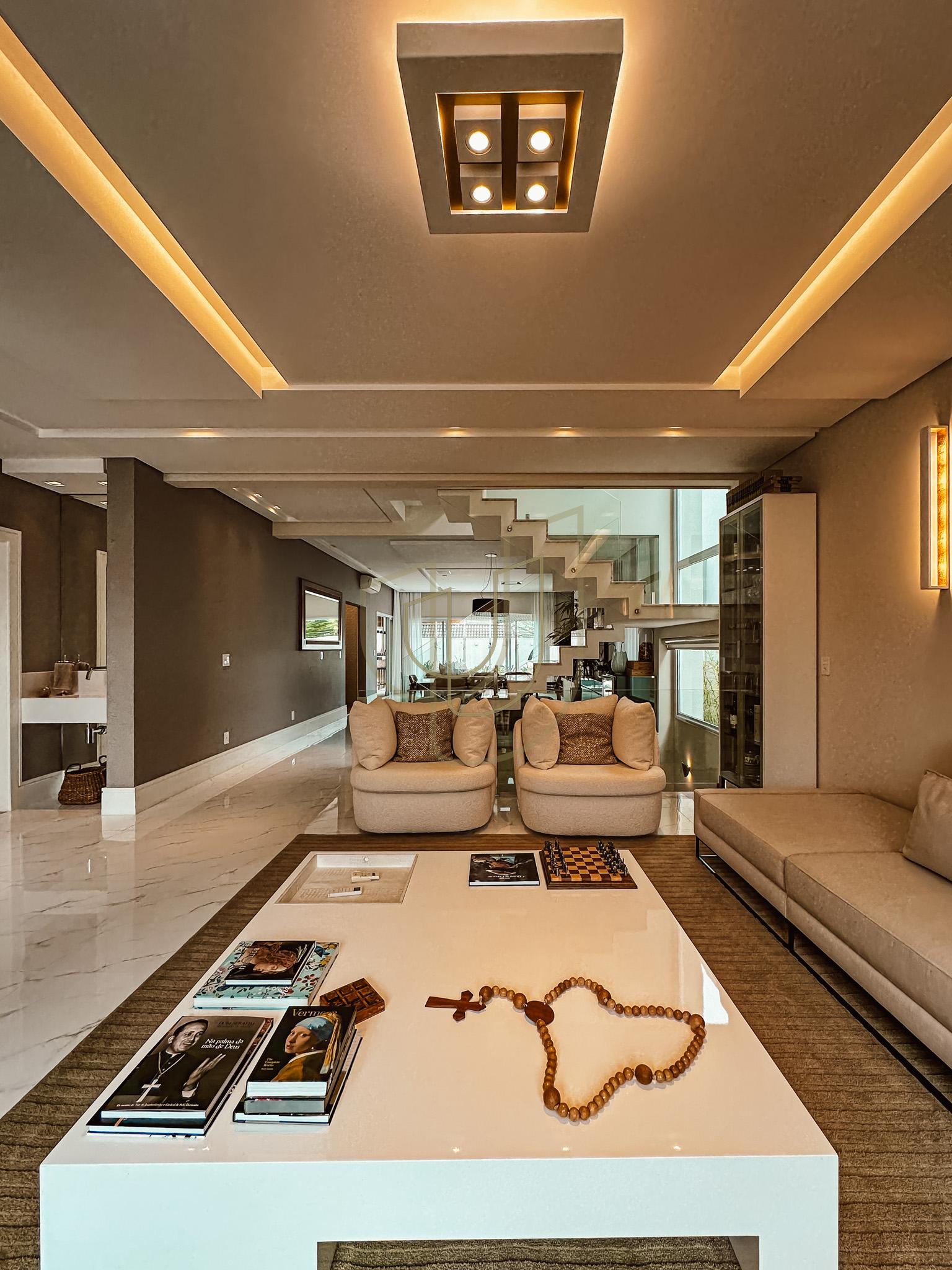 Sobrado sofisticado e moderno com 5 su&iacute;tes no Urbanova - S&atilde;o Jos&eacute; dos Campos/SP  São José dos Campos - 