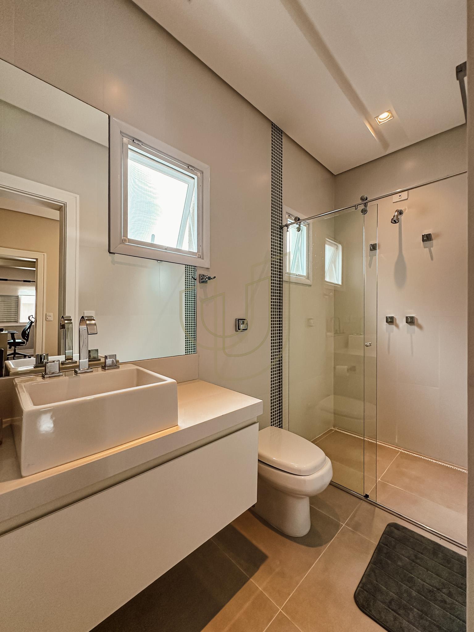 Sobrado sofisticado e moderno com 5 su&iacute;tes no Urbanova - S&atilde;o Jos&eacute; dos Campos/SP  São José dos Campos - 