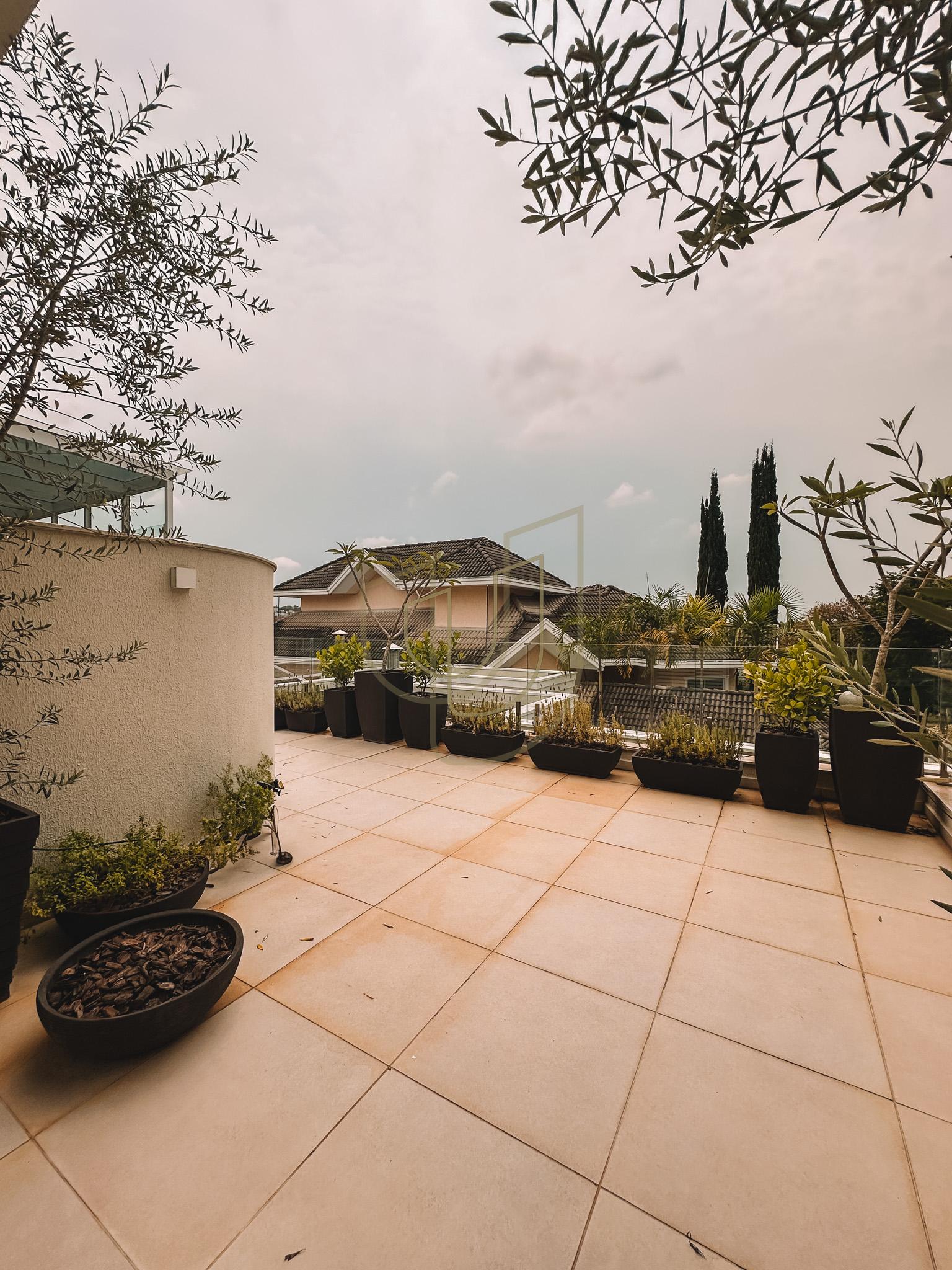 Sobrado sofisticado e moderno com 5 su&iacute;tes no Urbanova - S&atilde;o Jos&eacute; dos Campos/SP  São José dos Campos - 