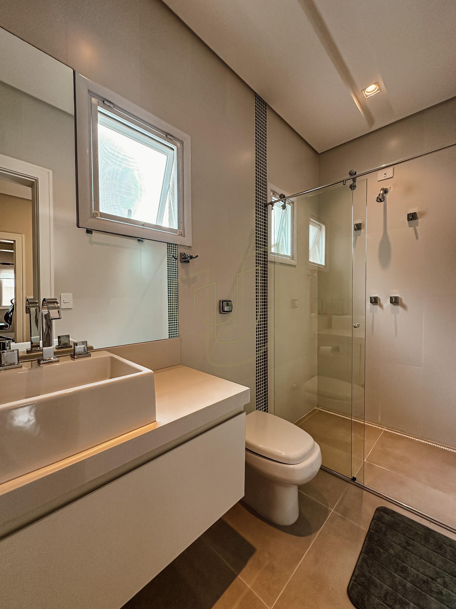 Sobrado sofisticado e moderno com 5 su&iacute;tes no Urbanova - S&atilde;o Jos&eacute; dos Campos/SP  São José dos Campos - 