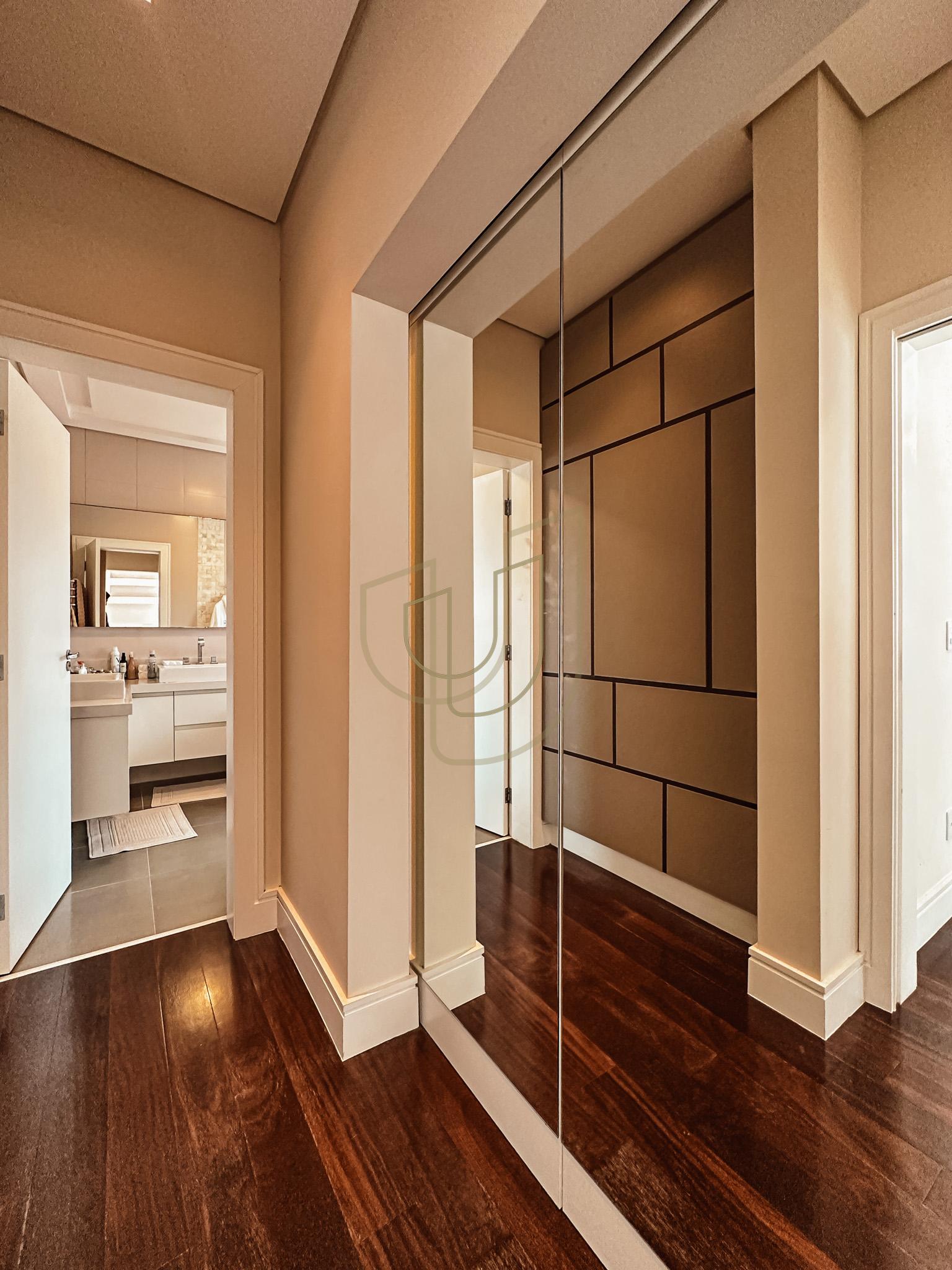 Sobrado sofisticado e moderno com 5 su&iacute;tes no Urbanova - S&atilde;o Jos&eacute; dos Campos/SP  São José dos Campos - 