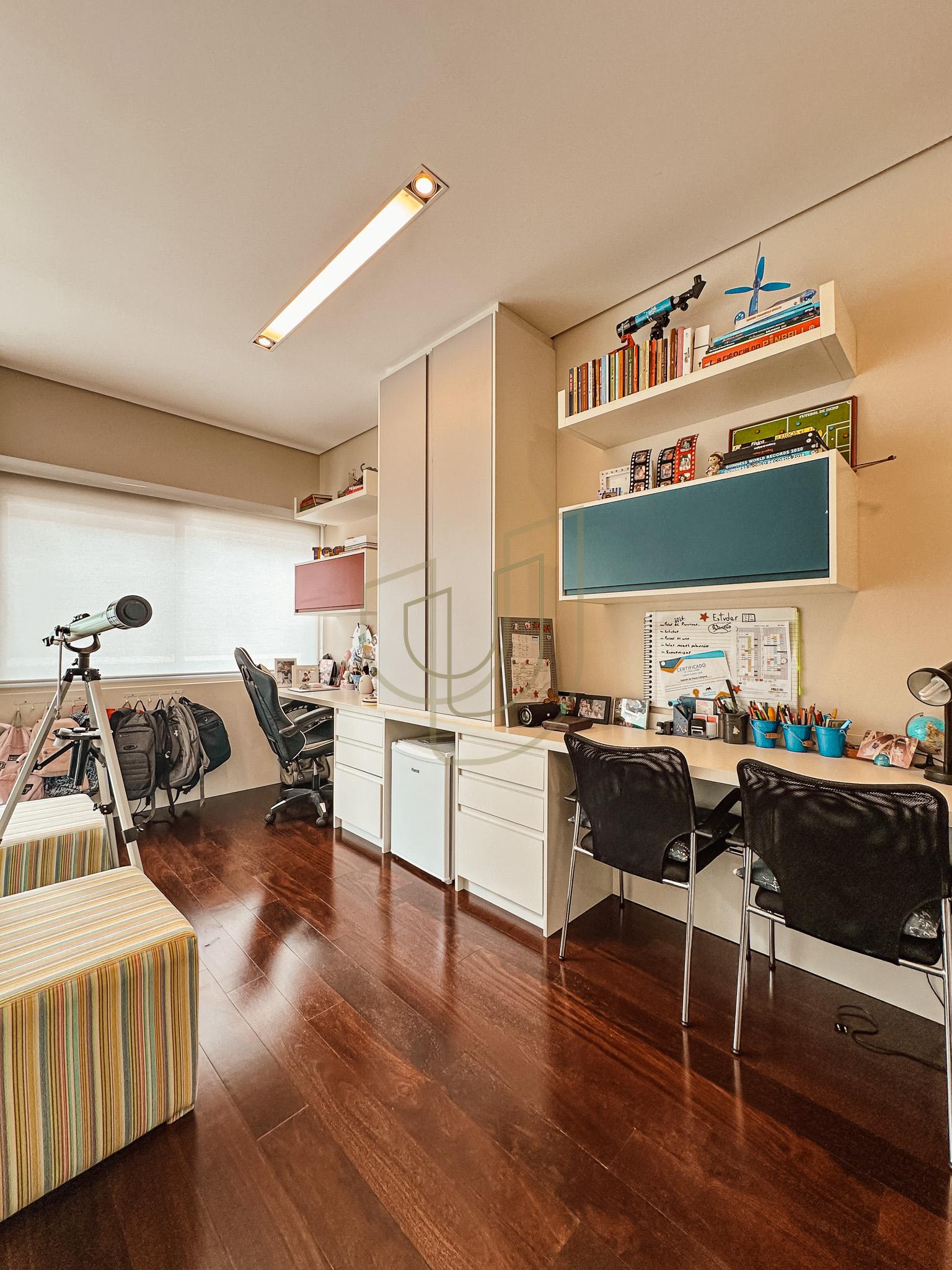 Sobrado sofisticado e moderno com 5 su&iacute;tes no Urbanova - S&atilde;o Jos&eacute; dos Campos/SP  São José dos Campos - 